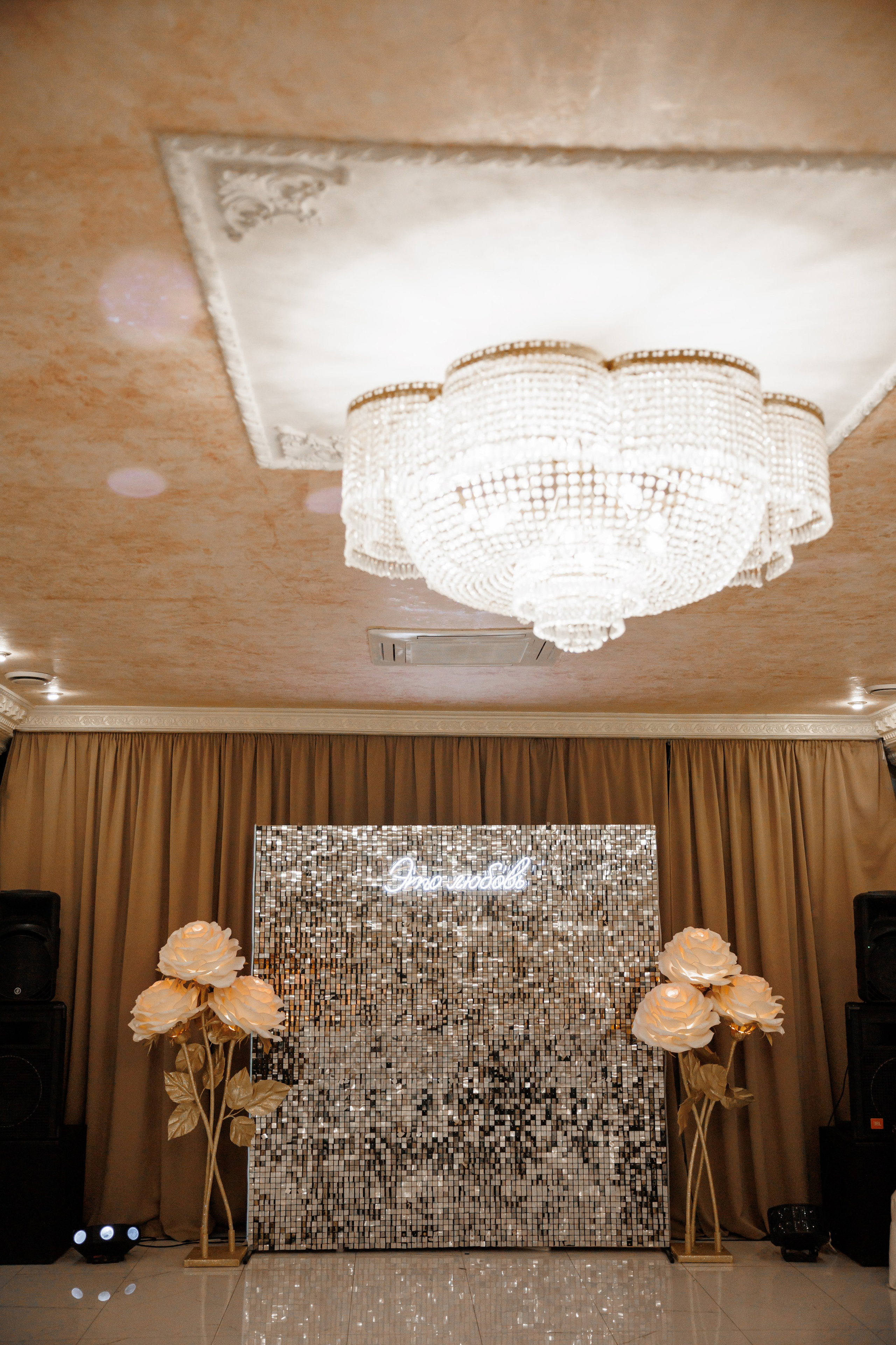 ЗАГС Бутово и Остафьево. Свадебный и репортажный фотограф (Москва, Королев и другие)