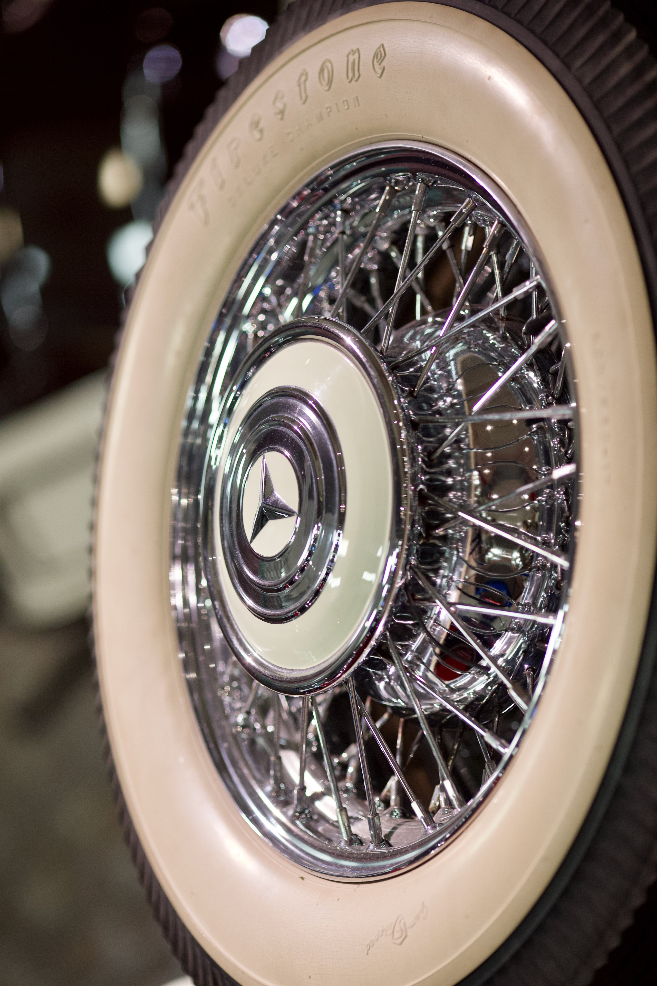 Музей Техники Вадима Задорожного. Школьные выпускные альбомы в Москве Марина Николаева