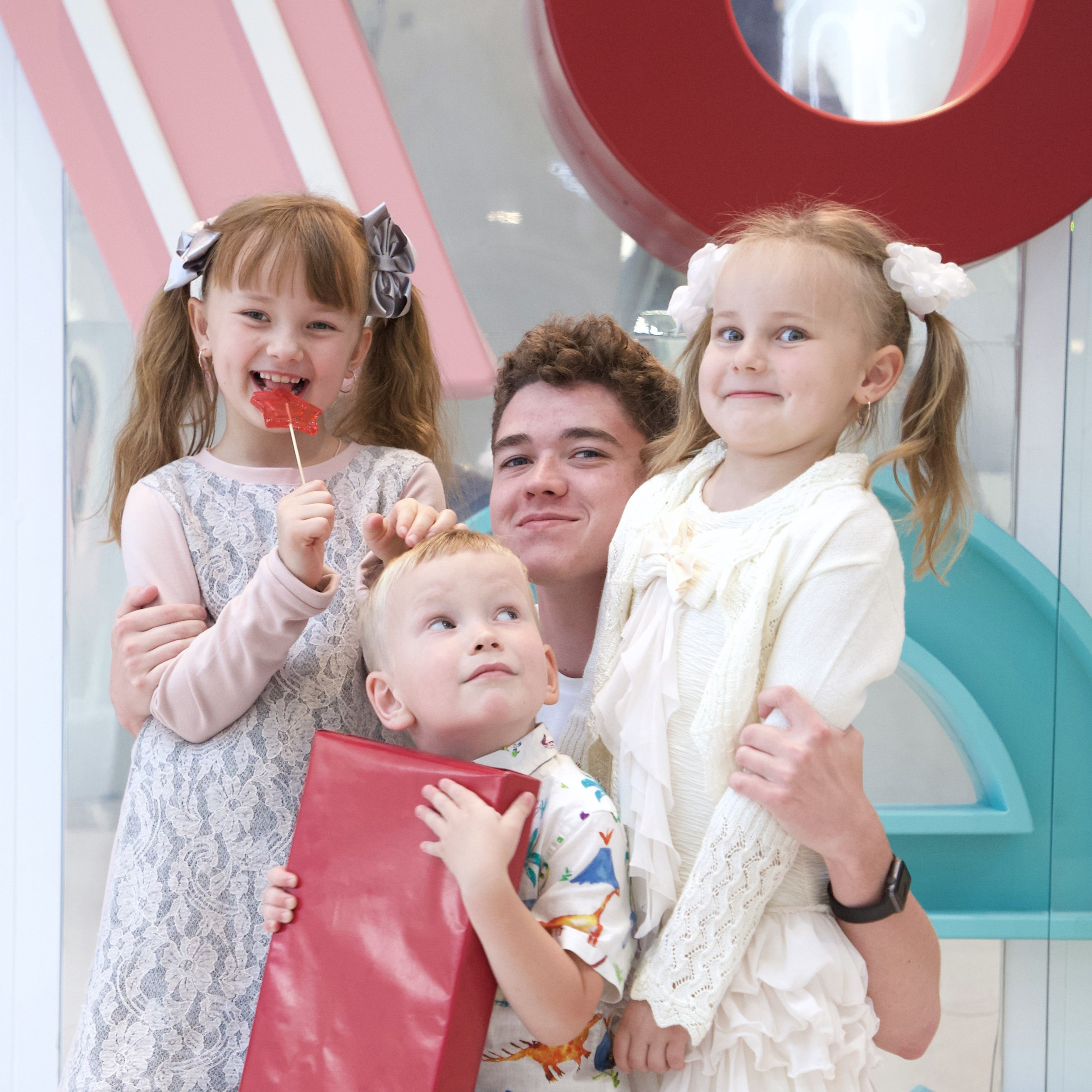 Рибамбель. Школьные выпускные альбомы в Москве Марина Николаева