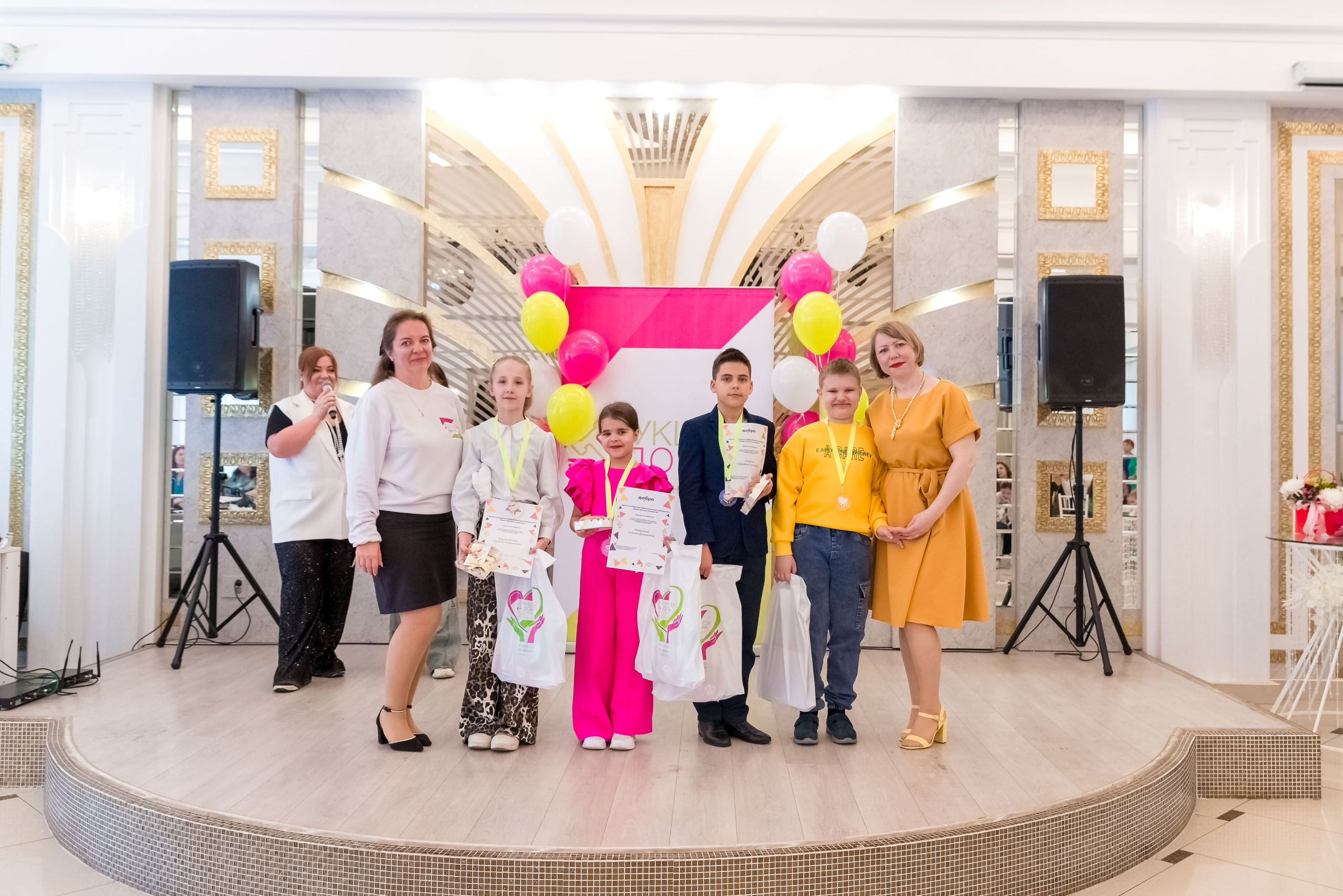 Фестиваль Ради мира от АУКЦИОН ДОБРА 🔥. Женский фотограф Крещение Венчание Москва Брянск