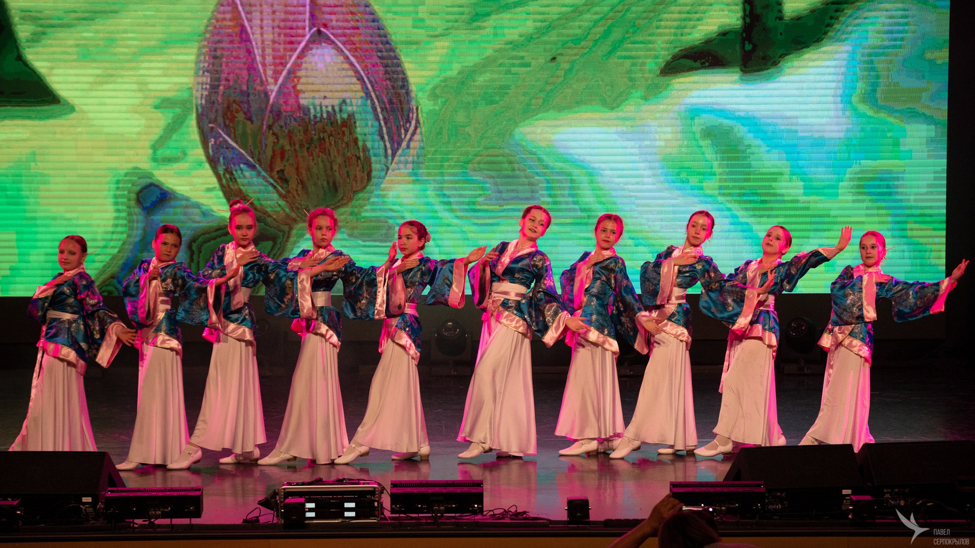 Отчетный концерт школы танцев «Танцевальный островок». Репортажный фотограф в Казани Павел Серпокрылов