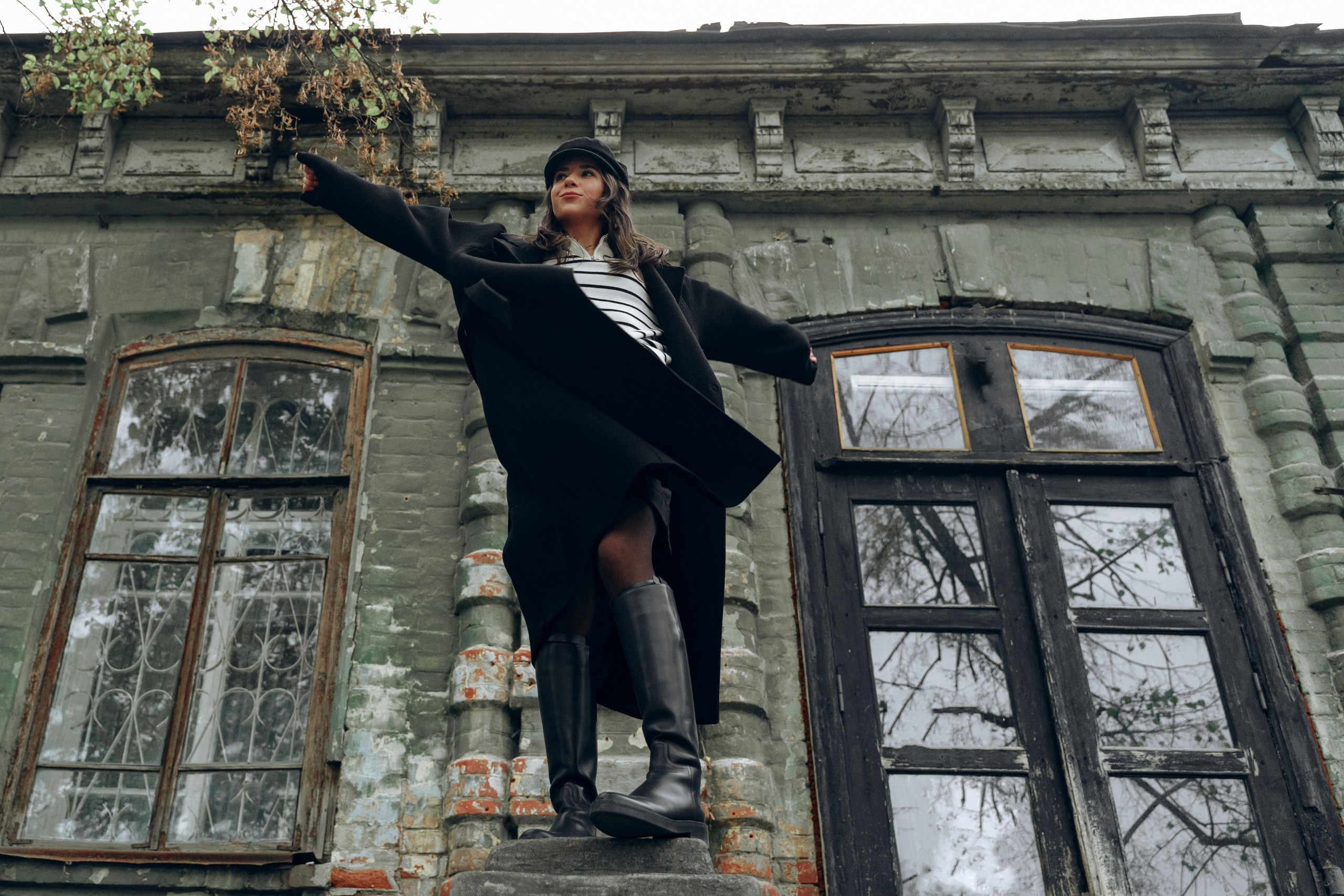 Алёна. город. осень. Октябрь