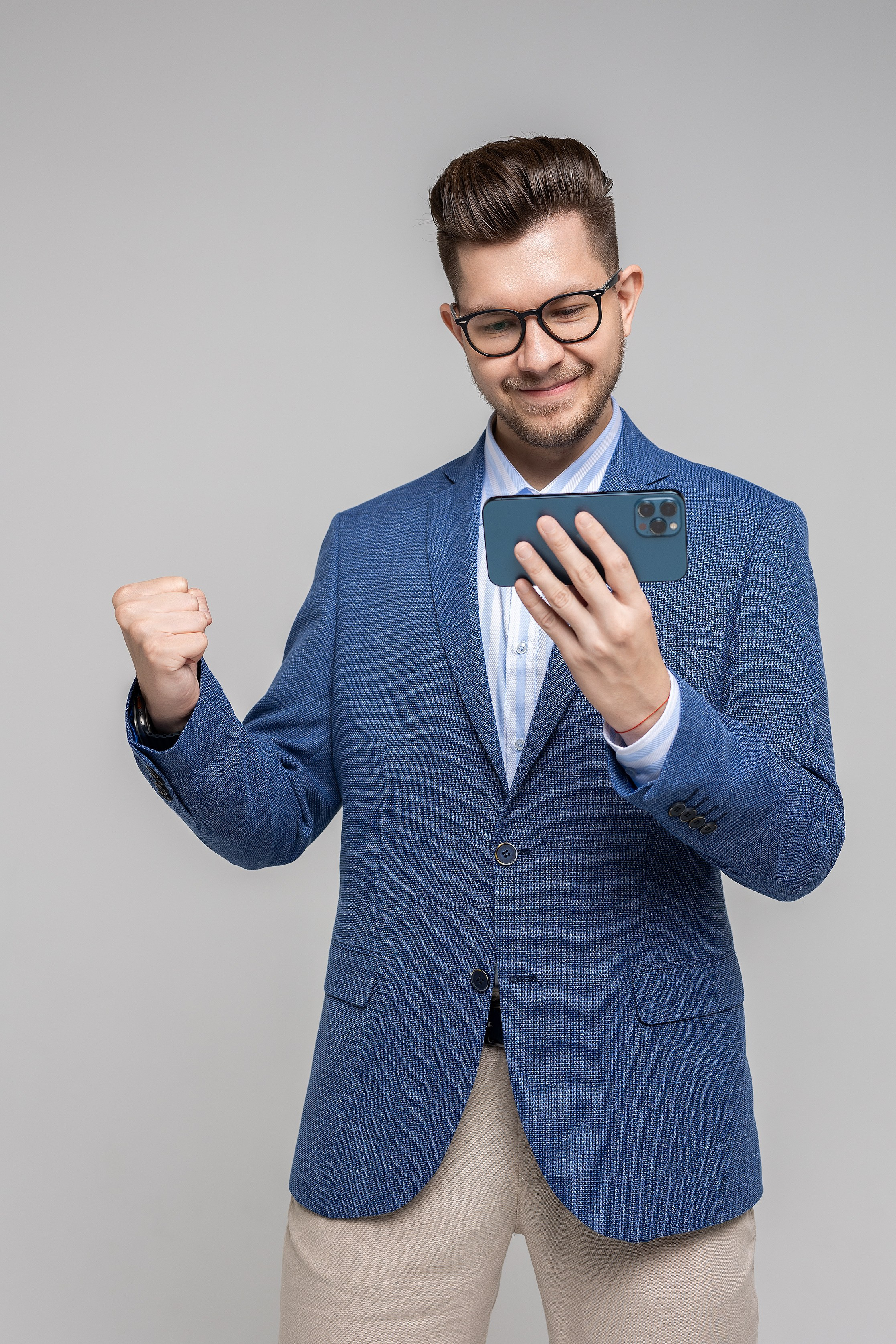 Кирилл. Профессиональный Фотограф в Москве Андрей Славнов