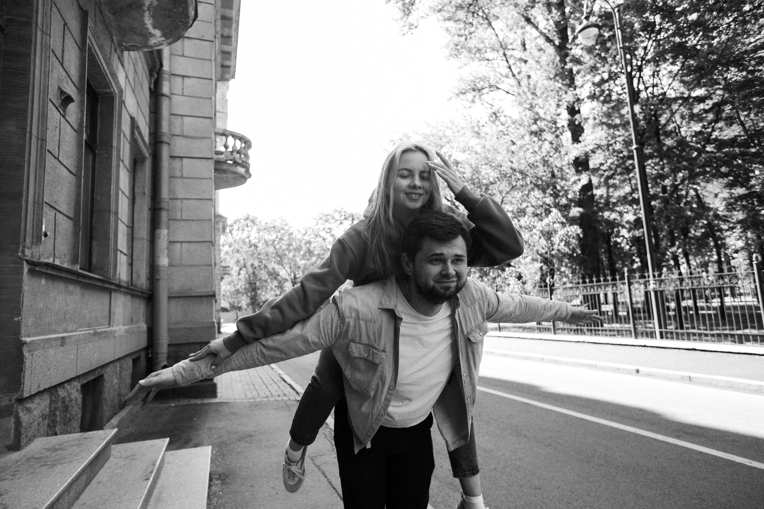 Саша & Лиза. Питер. ФОТОГРАФ Маргарита Сивакова | Ярославль Кострома Москва