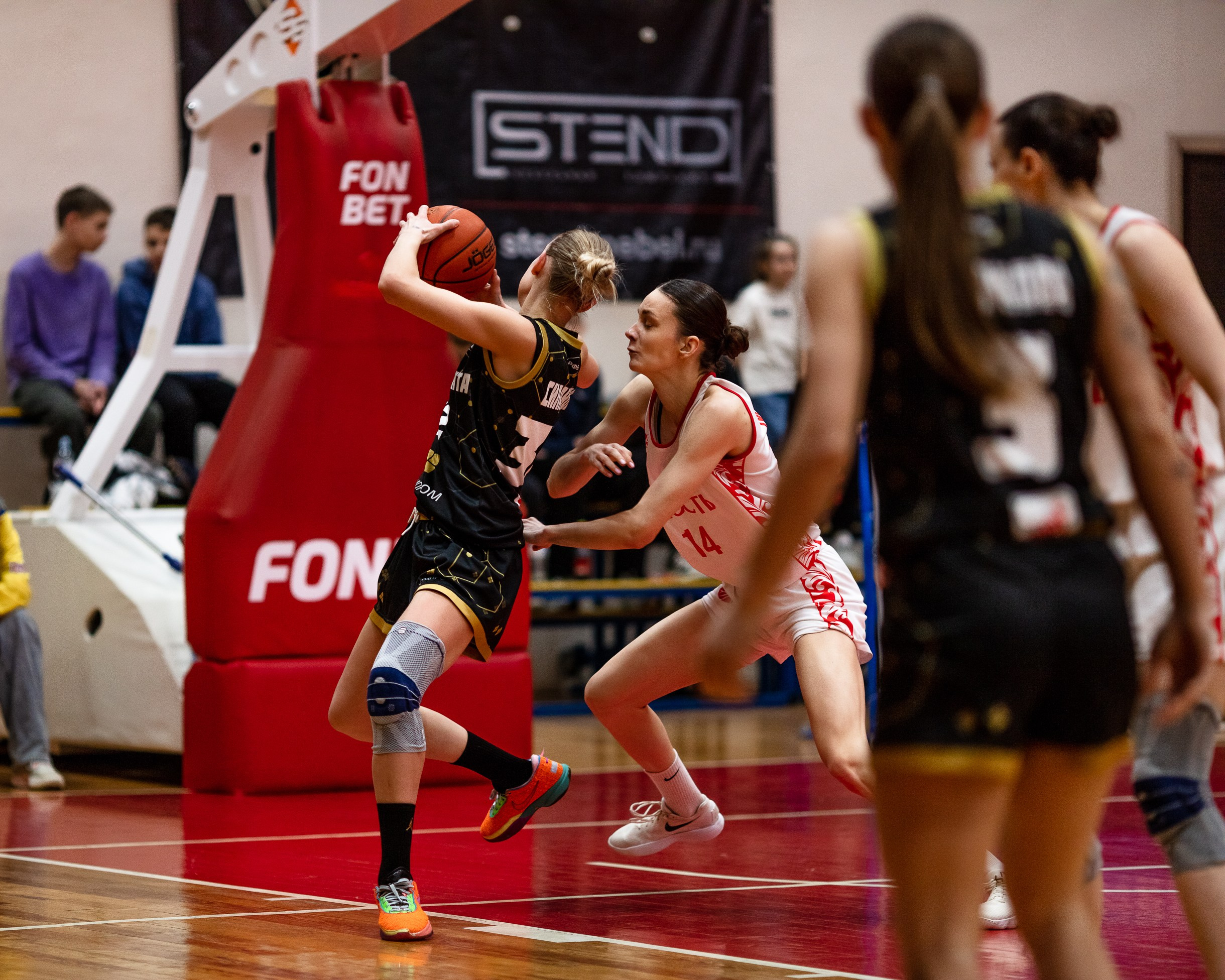 БК Юность — ЧГУ-Атланта / 3 игра. Фотография