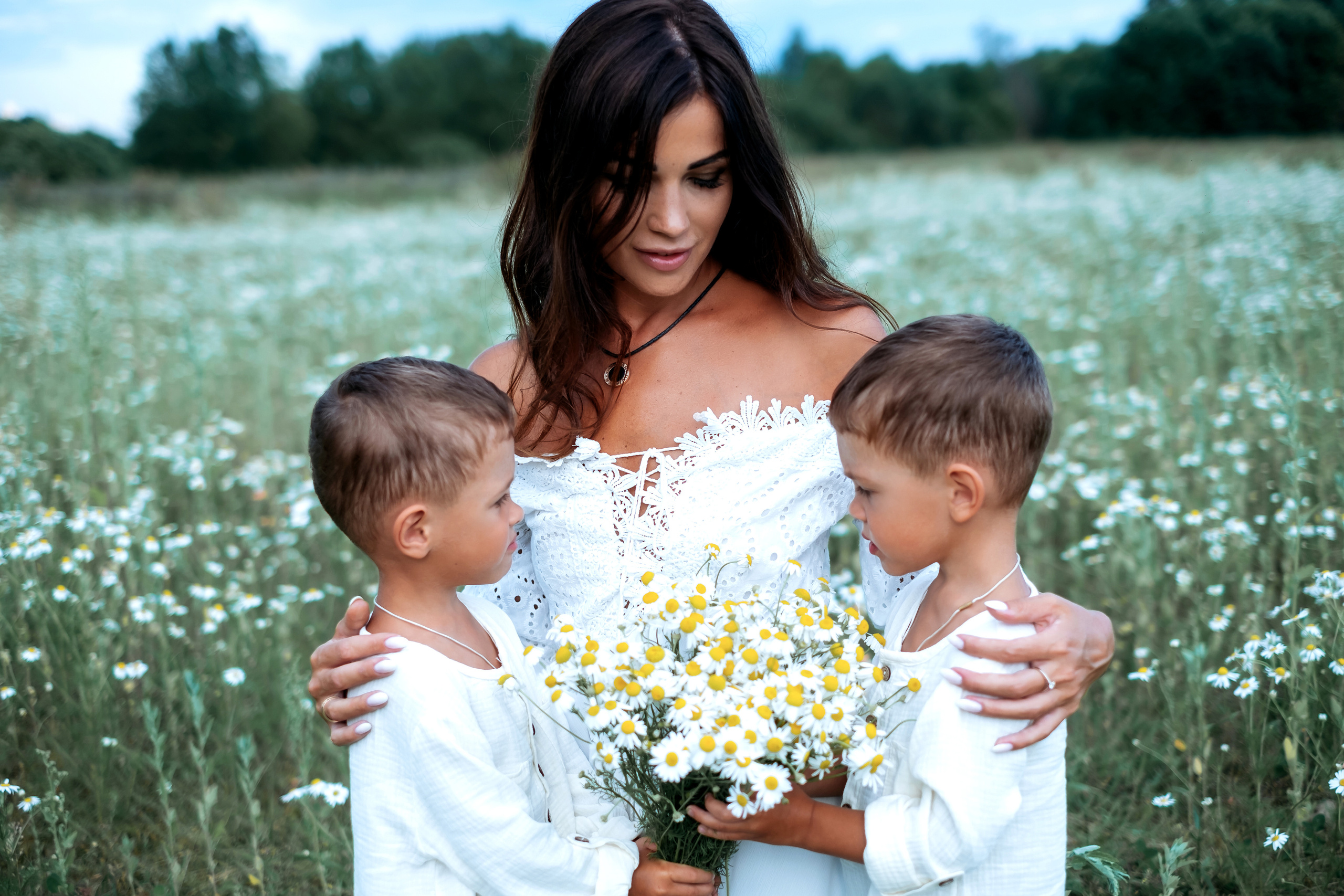 Объятие семьи длится всю жизнь. Фотограф в Твери и Бежецке Ирина Семенова