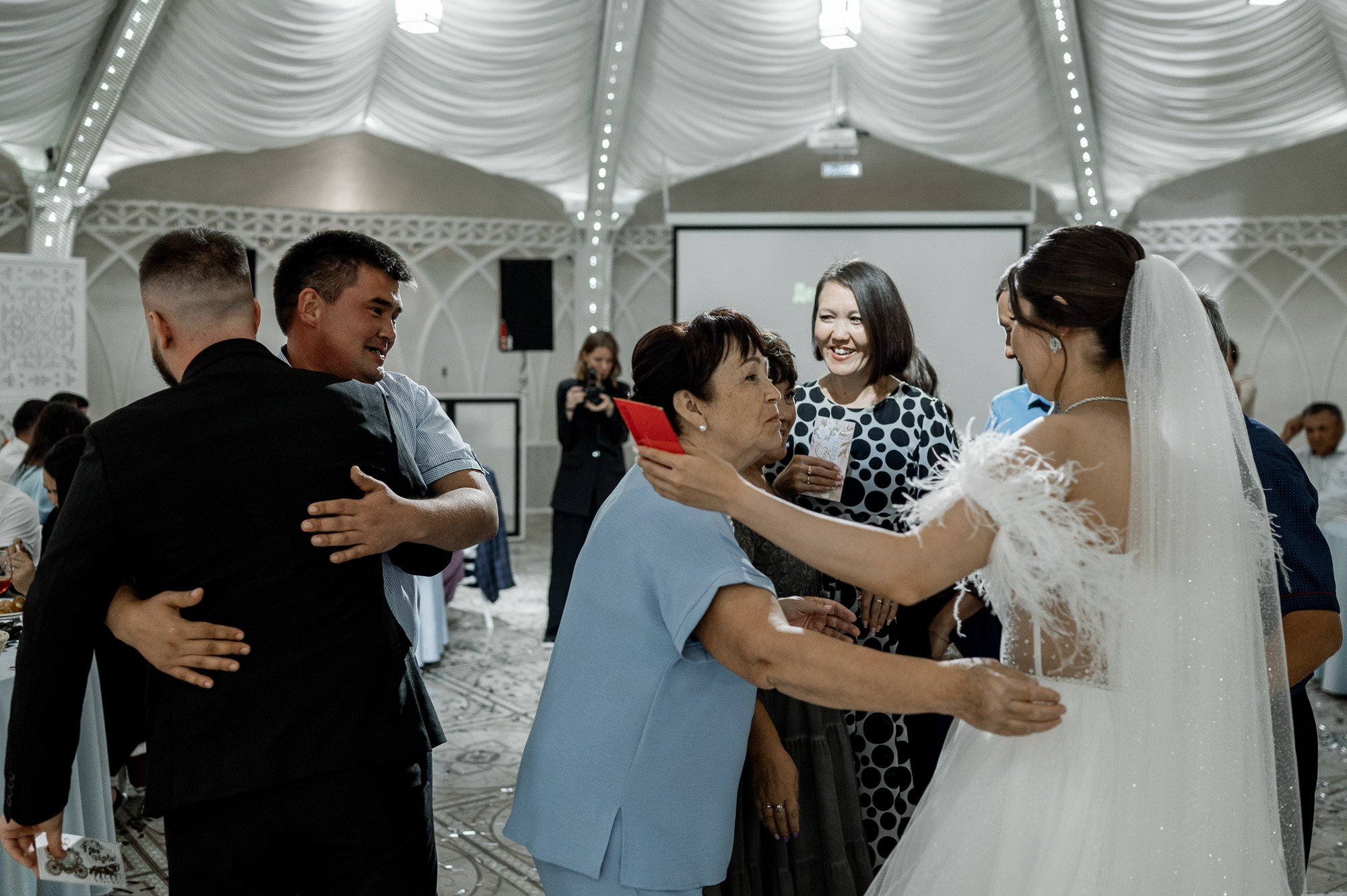 Денис и Алсу. Свадебный фотограф в Тюмени Анастасия Конева