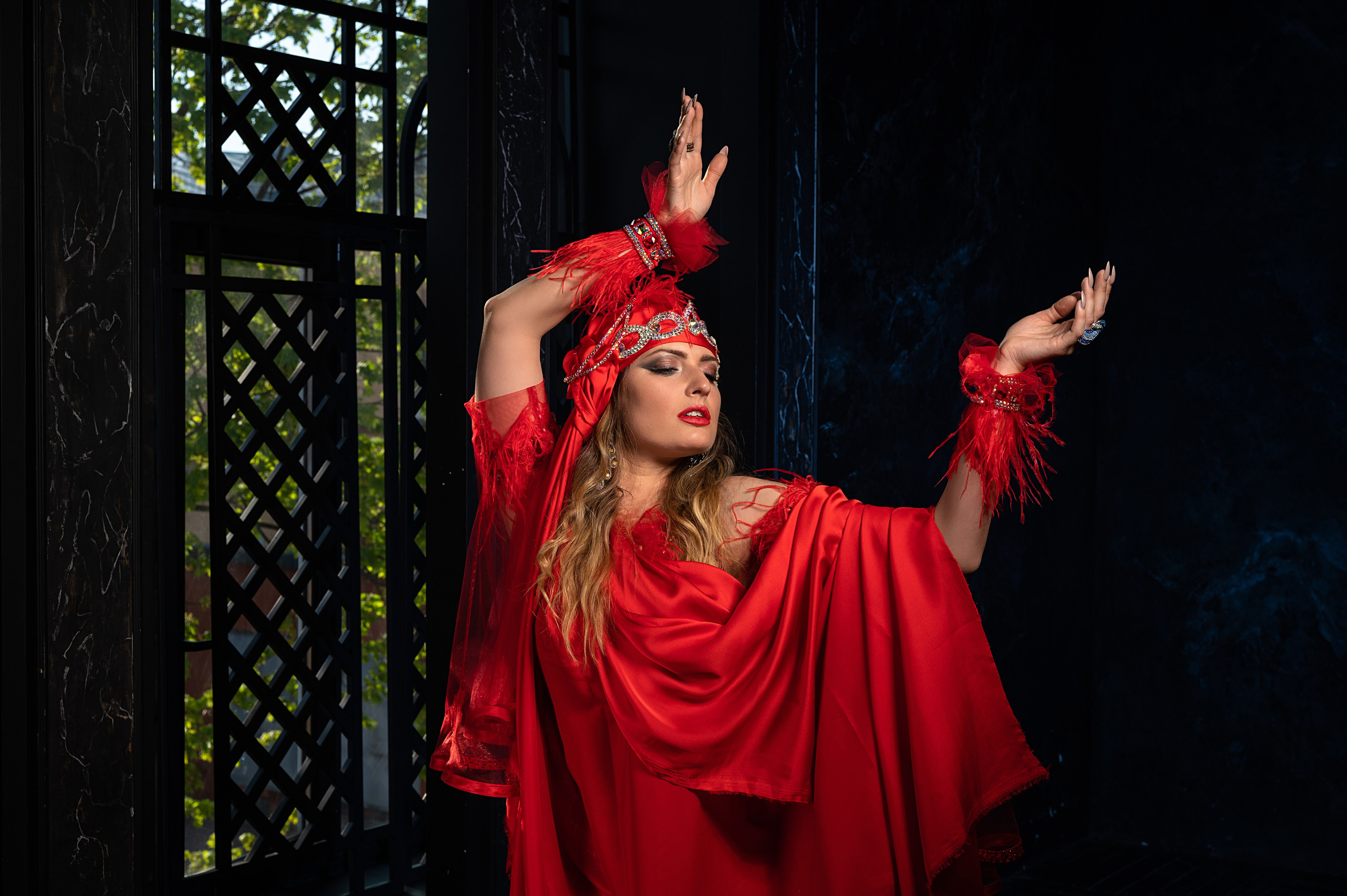 Студийная съёмка в стиле BellyDance. Портретный фотограф в Санкт-Петербурге Владимир Никитин