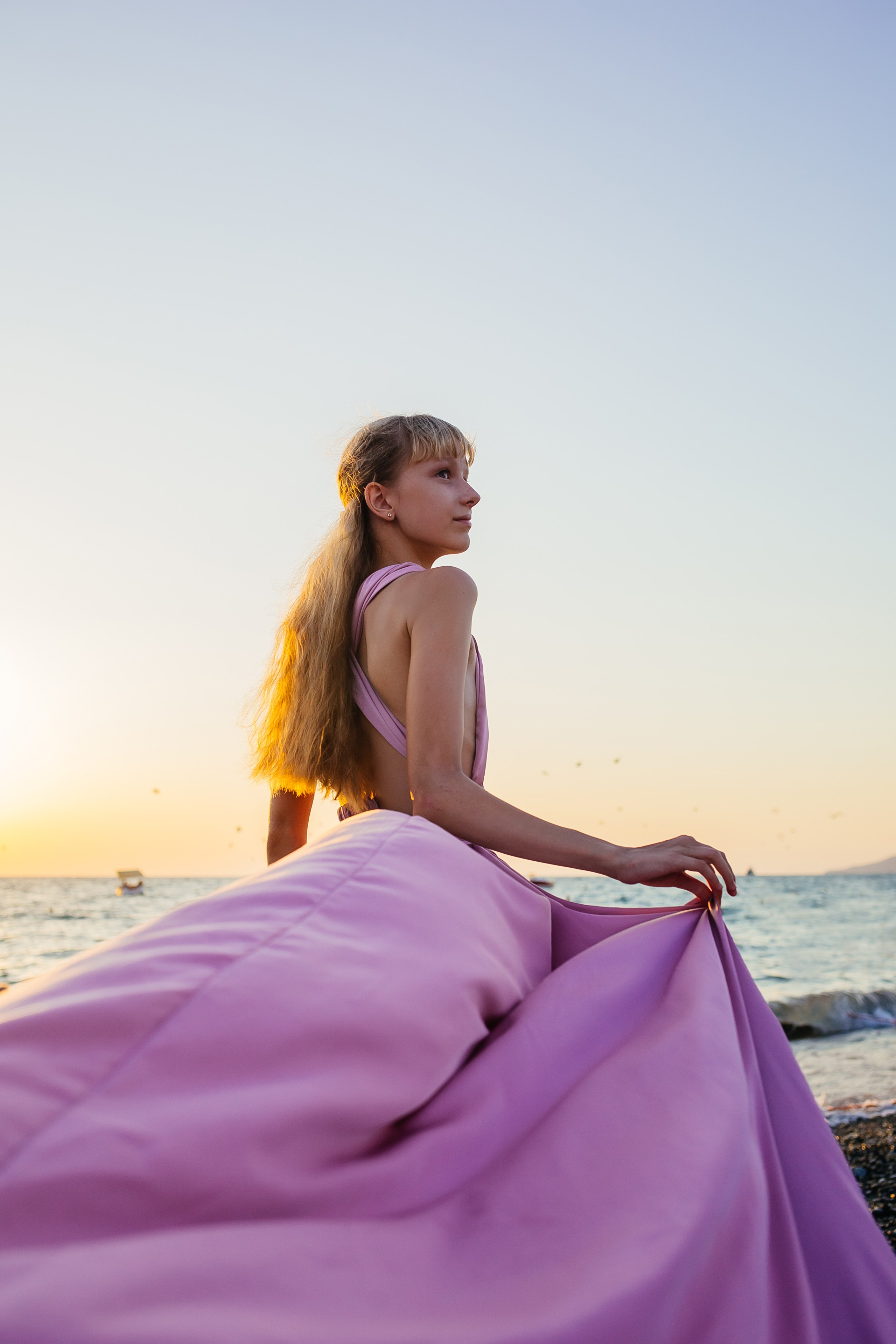 Длинное шлейфовое платье фотосессия на набережной Ривьера