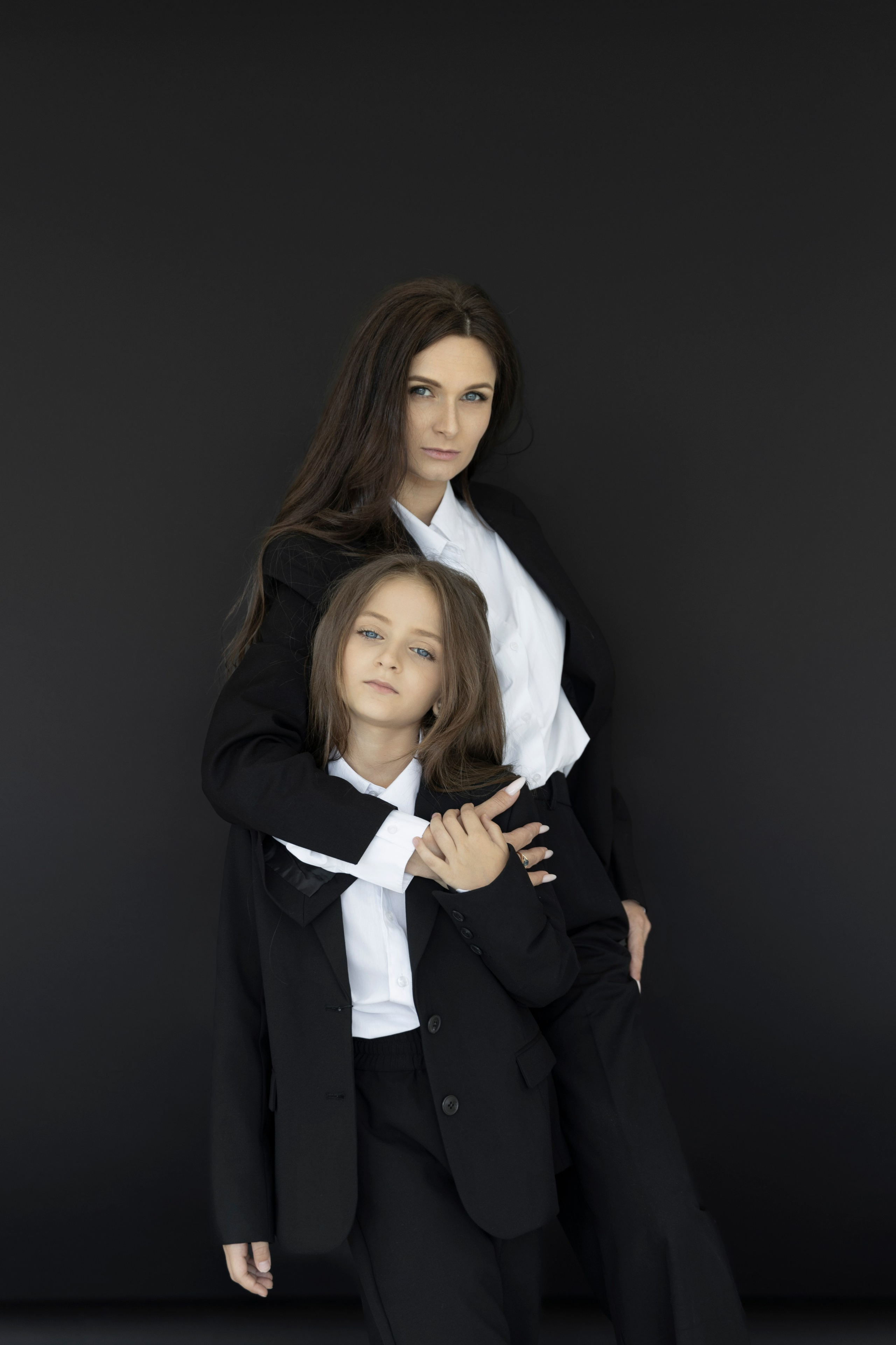 Руслана с семьей. Главная