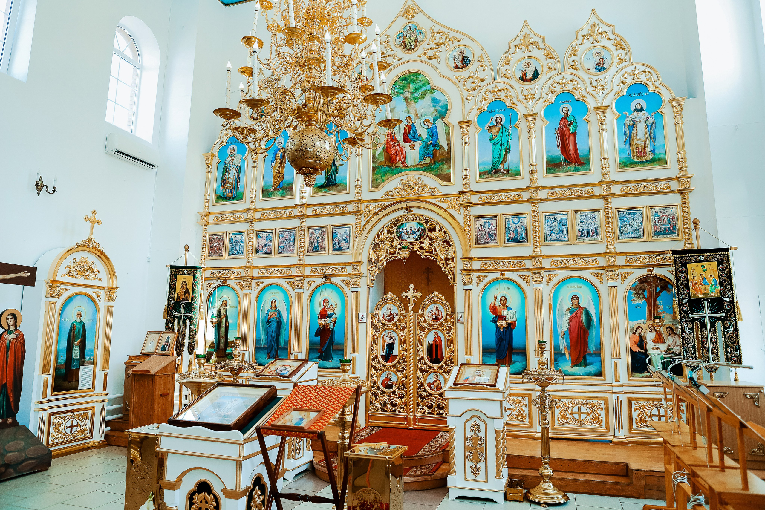 Таинство Крещения Отца и Дочери. Свадебный фотограф Евгения Фролова г. Каменск-Шахтинский, Донецк, Ростов