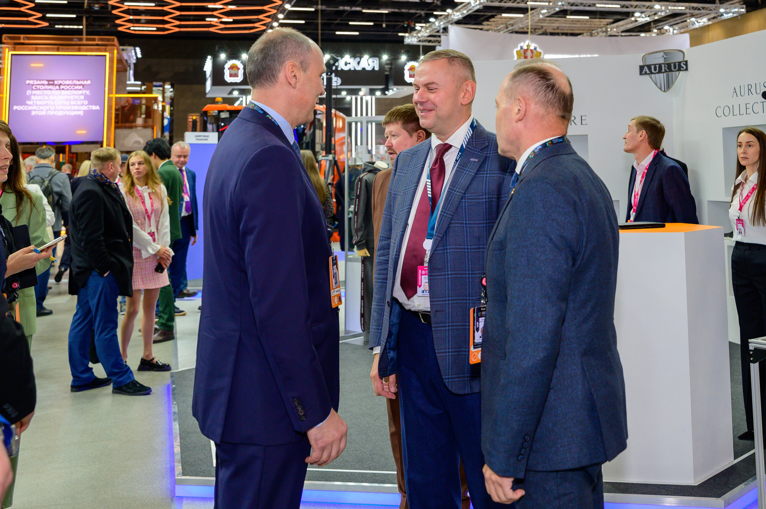 BigindustrialweekBelarus. Фотоуслуги, услуги фотографа, фотографирование важных событий