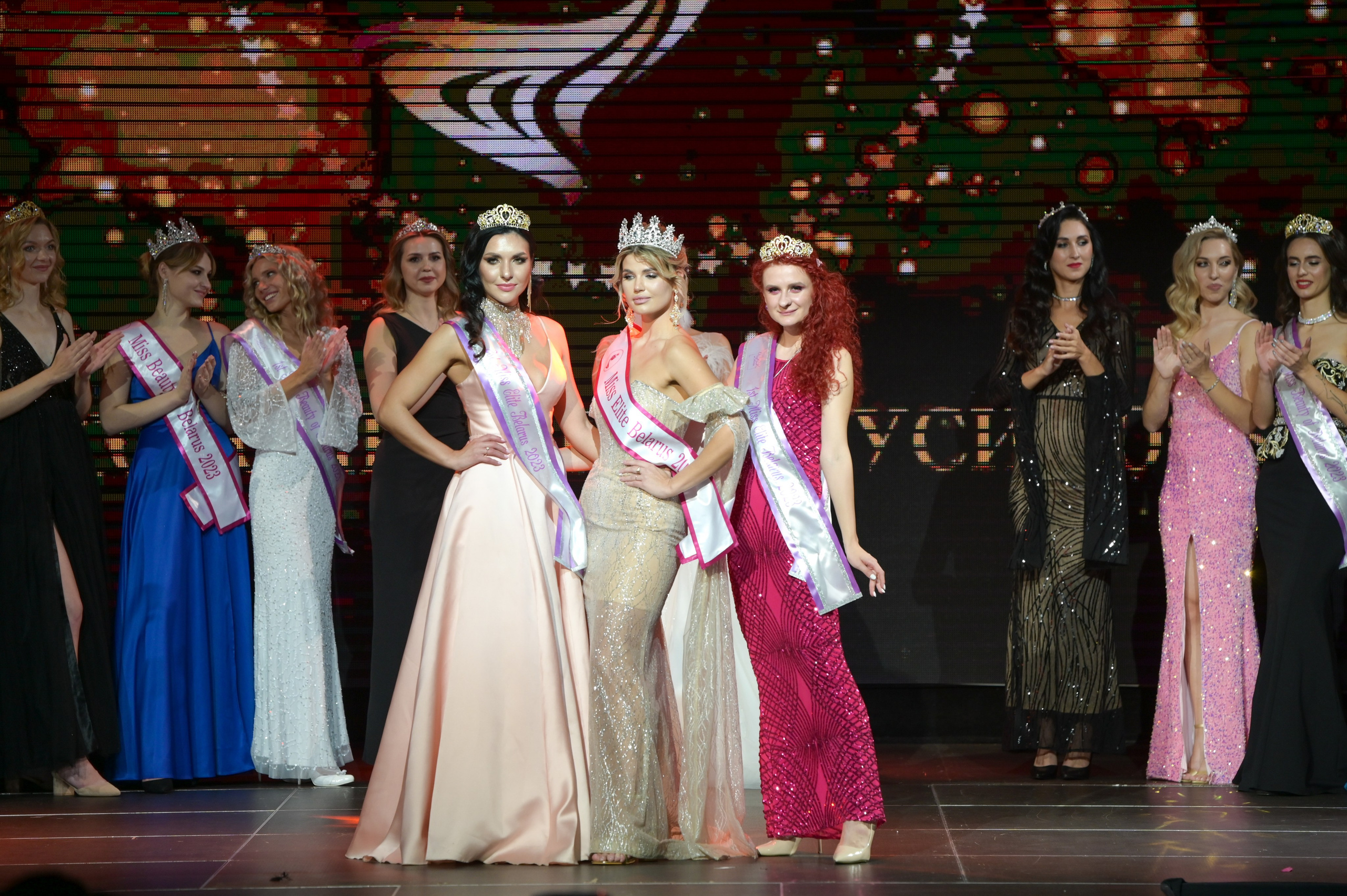 Фотографии с конкурса красоты. Фотоуслуги, услуги фотографа, фотографирование важных событий