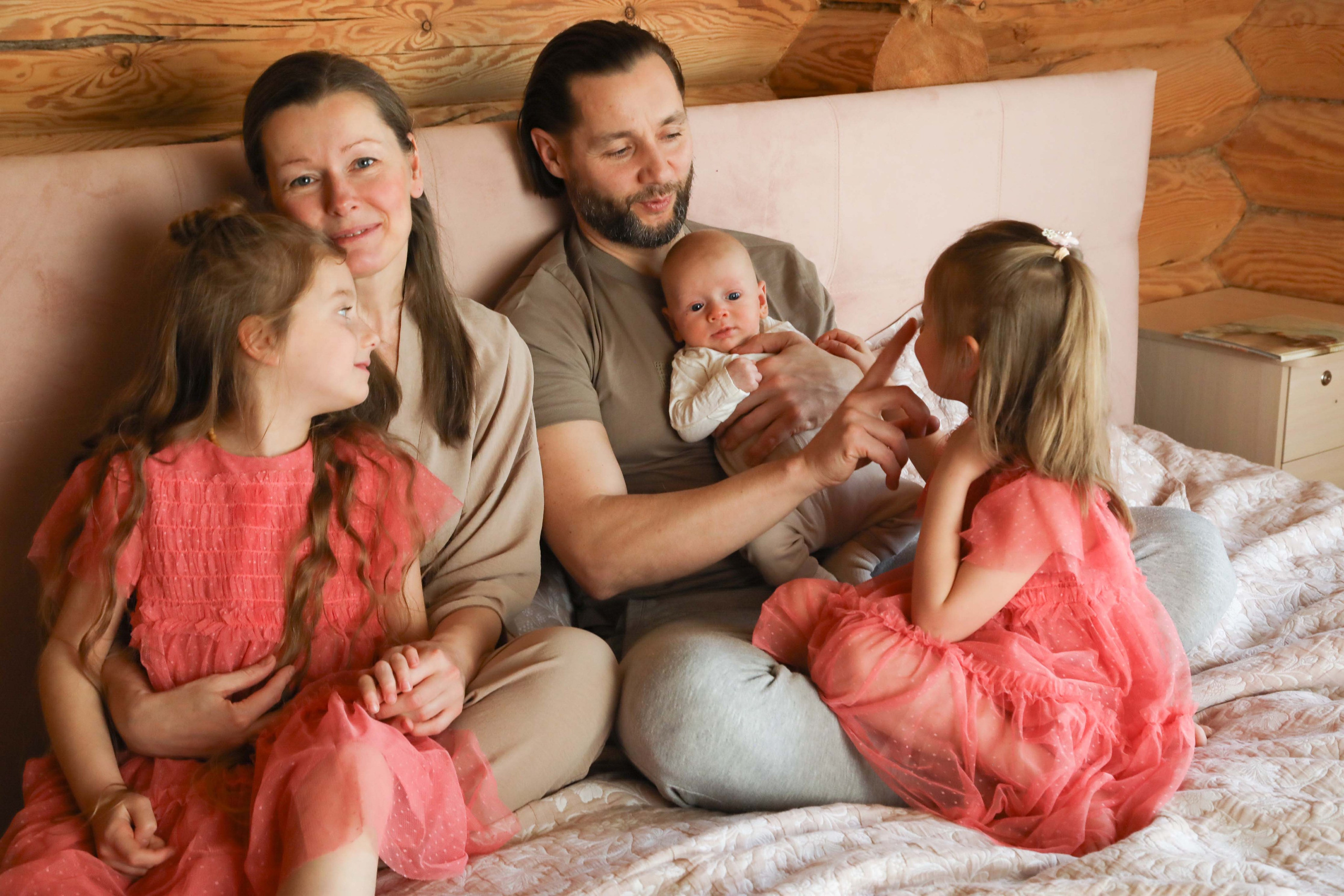 Виктория и Константин с дочками и сыном. Семейный и детский фотограф в Санкт-Петербург. Natalia Fadel