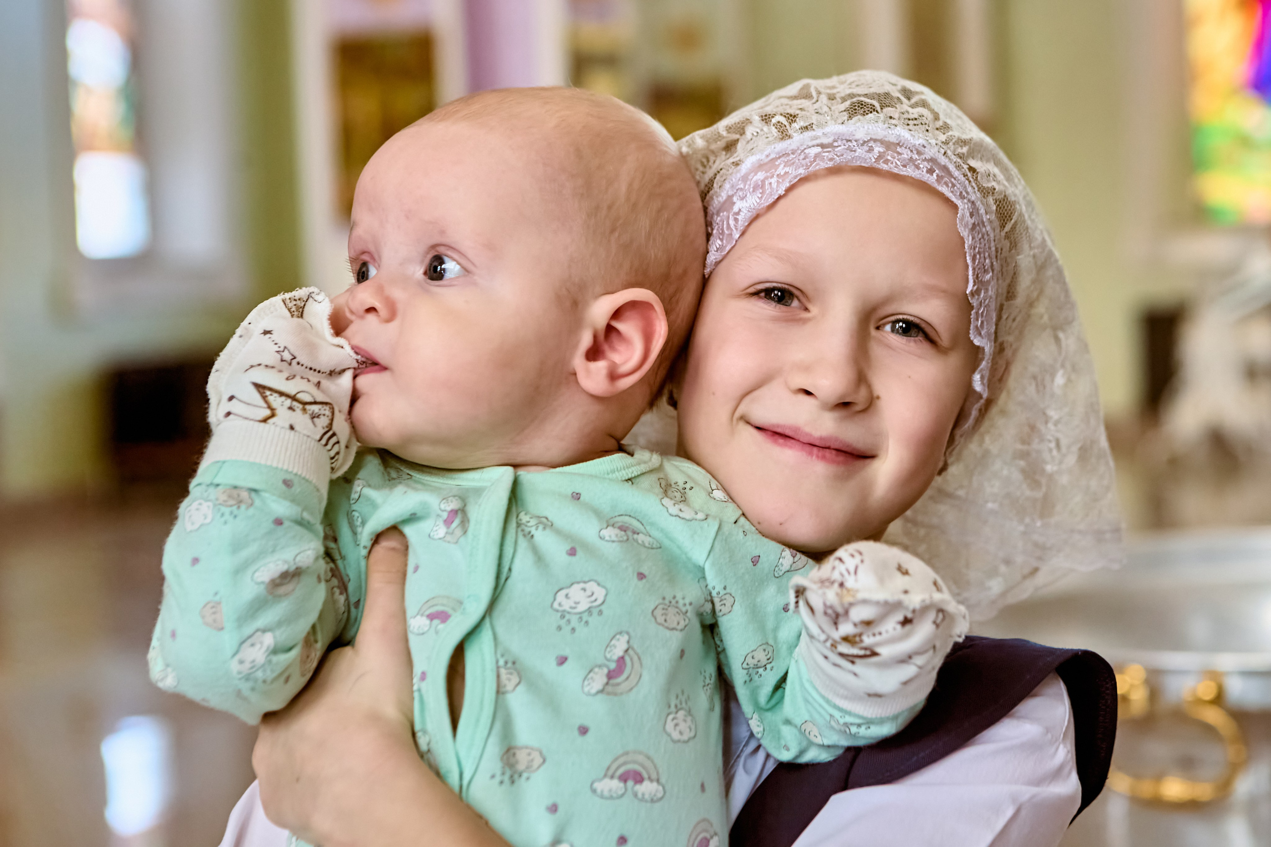 Младенец на крещении — символ чистоты и духовного возрождения, Фотограф в Дзержинске на крещение, Николай Голованов