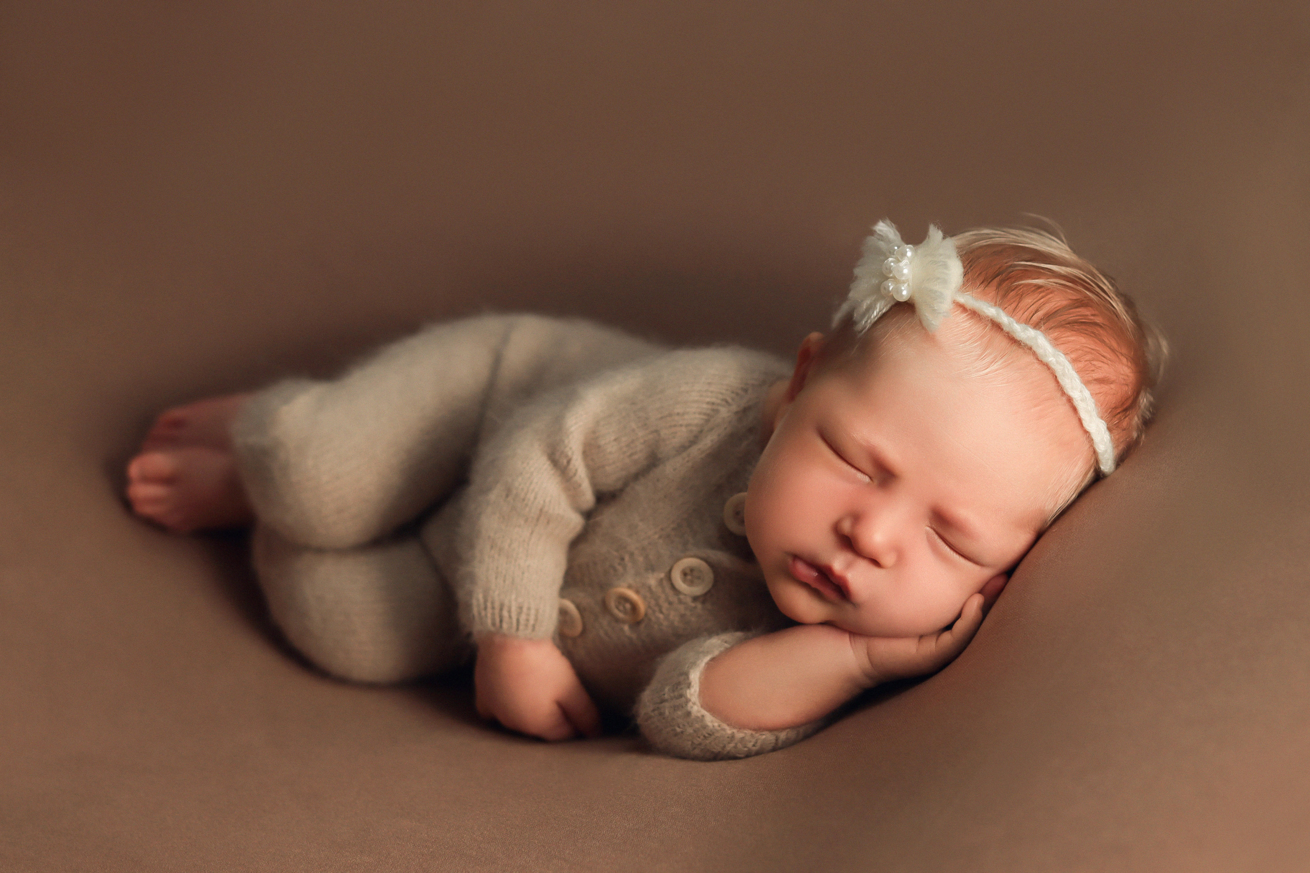 Фотосессия ньюборн в домашних условиях. Фотограф новорожденных в г. Барнаул Ренпенинг Катерина