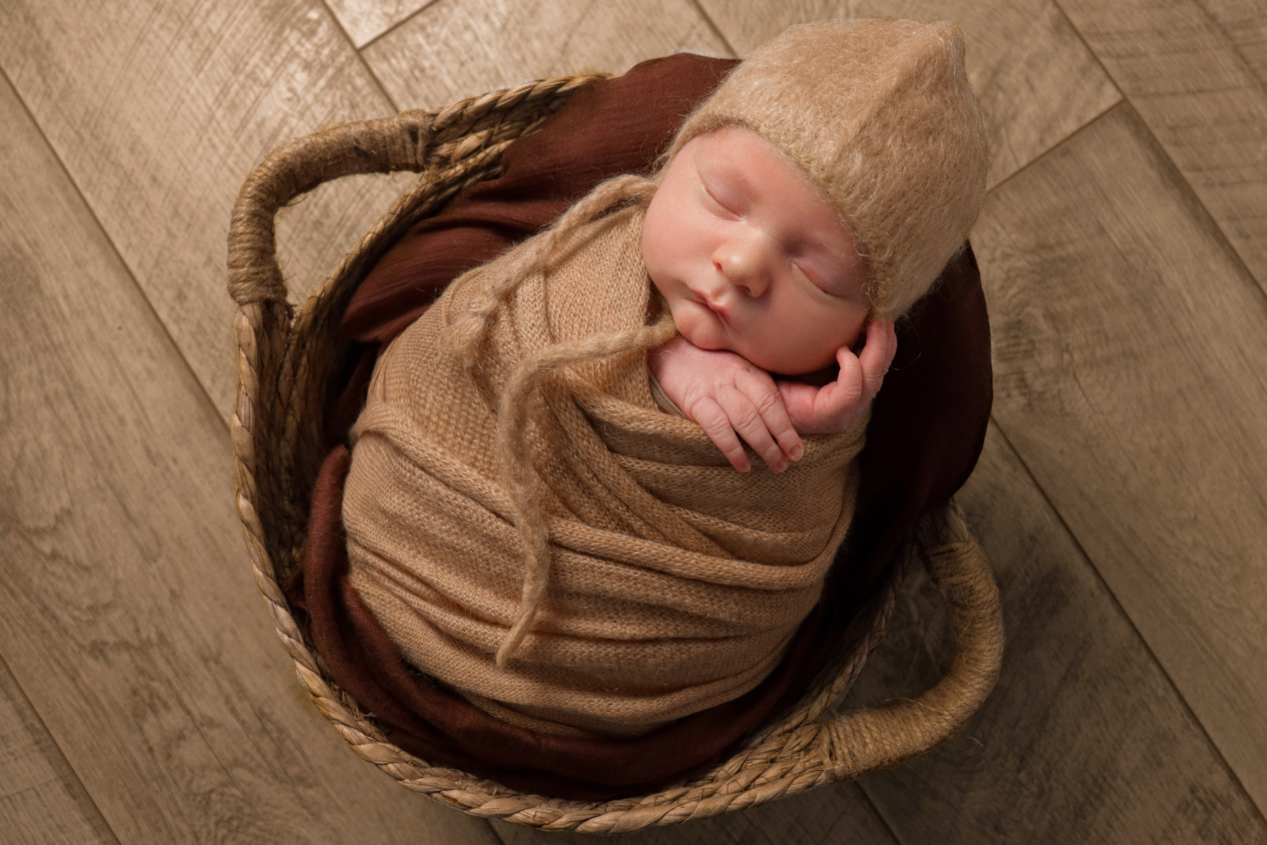 Фотосессия ньюборн в домашних условиях. Фотограф новорожденных в г. Барнаул Ренпенинг Катерина