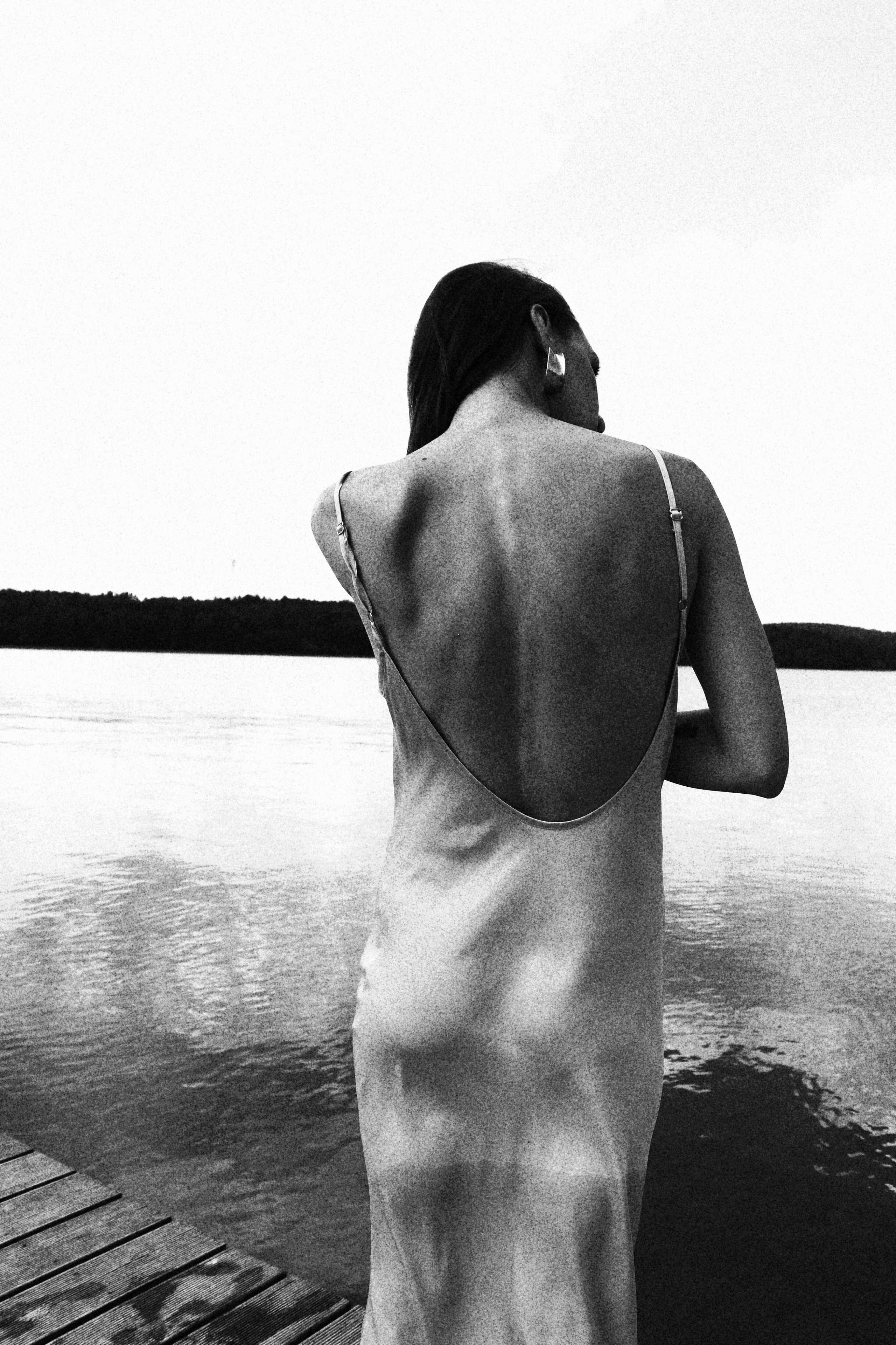 Still water. Juliarubis.com