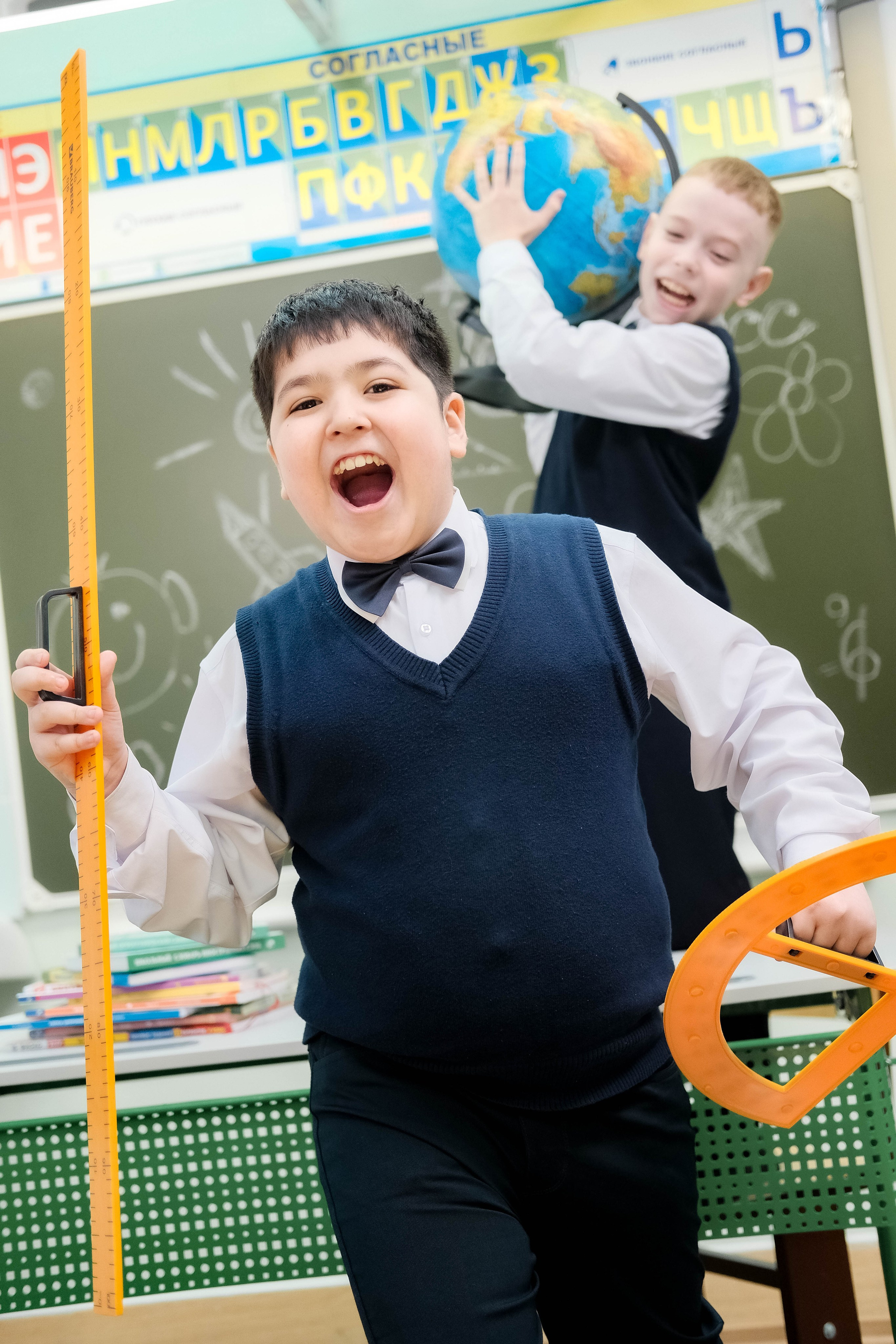 4 класс. Фотограф Елена Дегтярева. Семейная, детская и школьная фотография в Тюмени. Яркие и живые снимки, которые сохранят историю вашей семьи