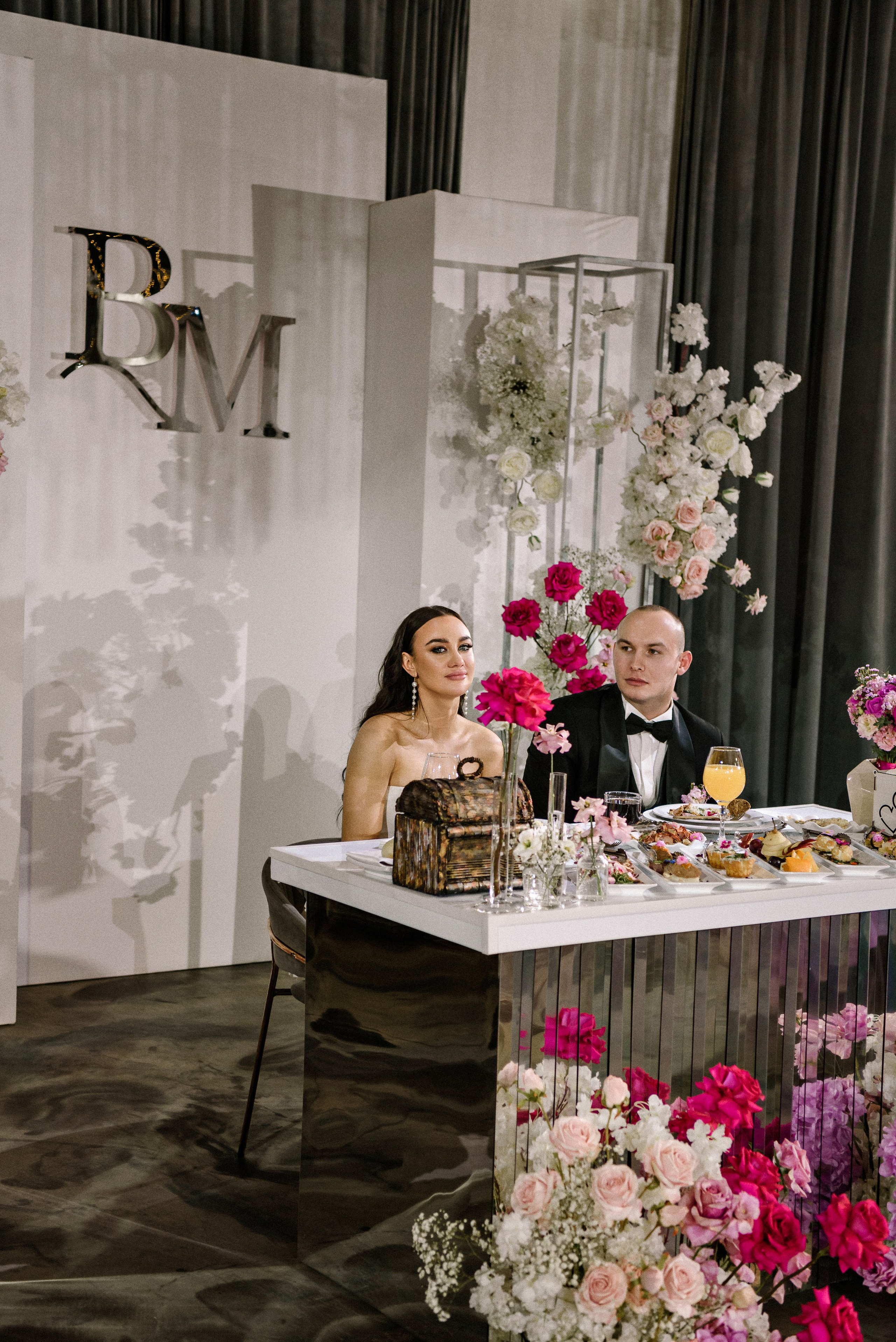 02/11/24 Маша и Вадим. Свадебный фотограф в Санкт-Петербурге София Шубик