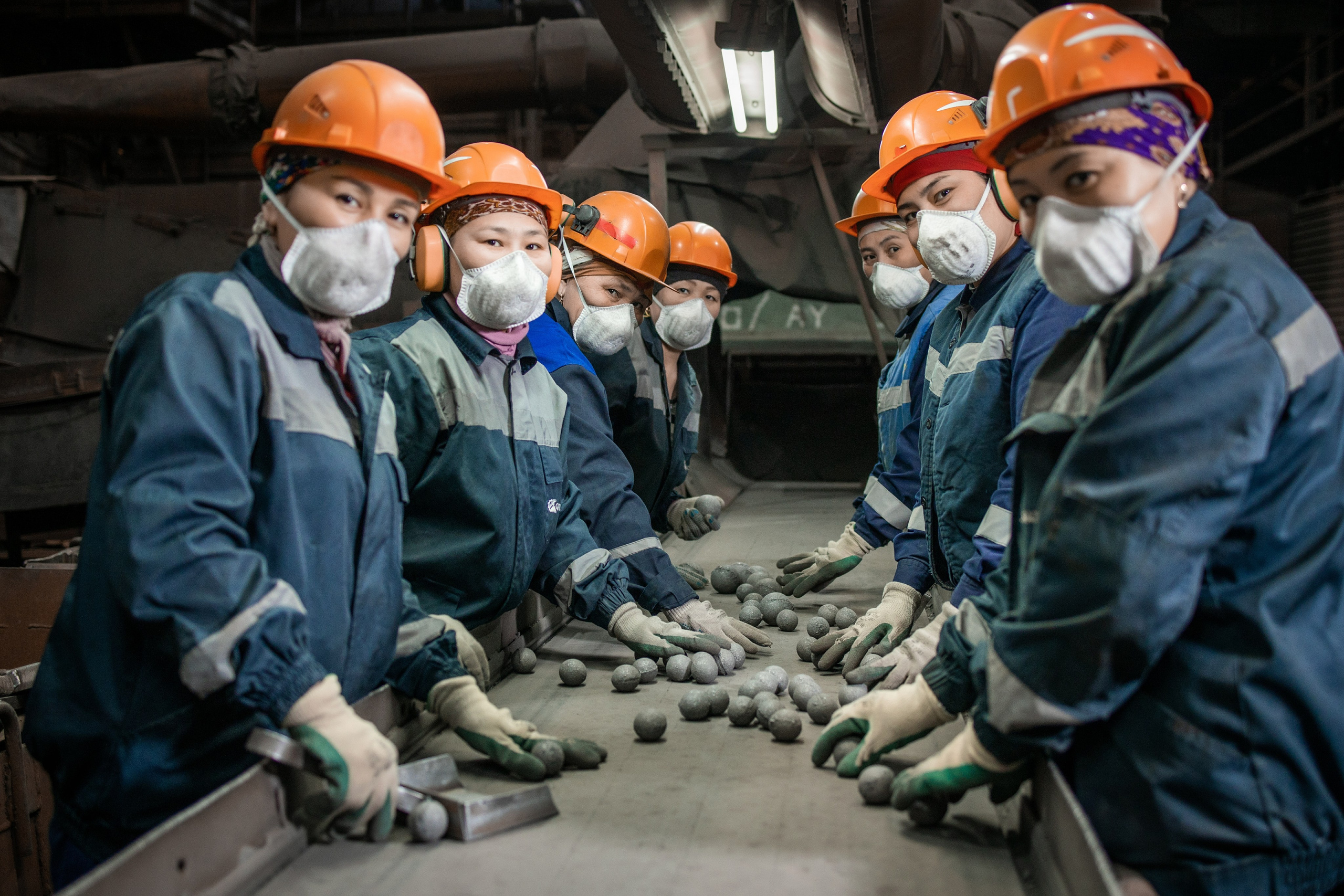 Студийный фотограф в Караганде Алексей Баранов. Фотограф Алексей Баранов. Фотостудия Flash. Семейные фотосессии в Караганде. Индивидуальные фотосессии, детские фотосессии, парные фотосессии в Караганде. Интерьерная фотосессия в Караганде. Семейный фотограф Алексей Баранов. Детский фотограф Алексей Баранов. Художественный фотограф Алексей Баранов. Свадебный фотограф Алексей Баранов. Черно-Белая съемка в Караганде. Самые лучшие семейный и детские фотосессии в Караганде. Контент Съемка в Караганде. SMM в Караганде. Контент фотограф Алексей Баранов. Фотограф Караганда. Фотограф. Предметный фотограф Алексей Баранов. Промышленность. фотосессия на заводе. фотосессия для Календаря в караганде. фотосъемка для книги. фото для буклетов. производство в Караганде. тяжелая промышленность в Караганде. медицина в караганде. Промышленный фотограф Алексей Баранов в Караганде. 