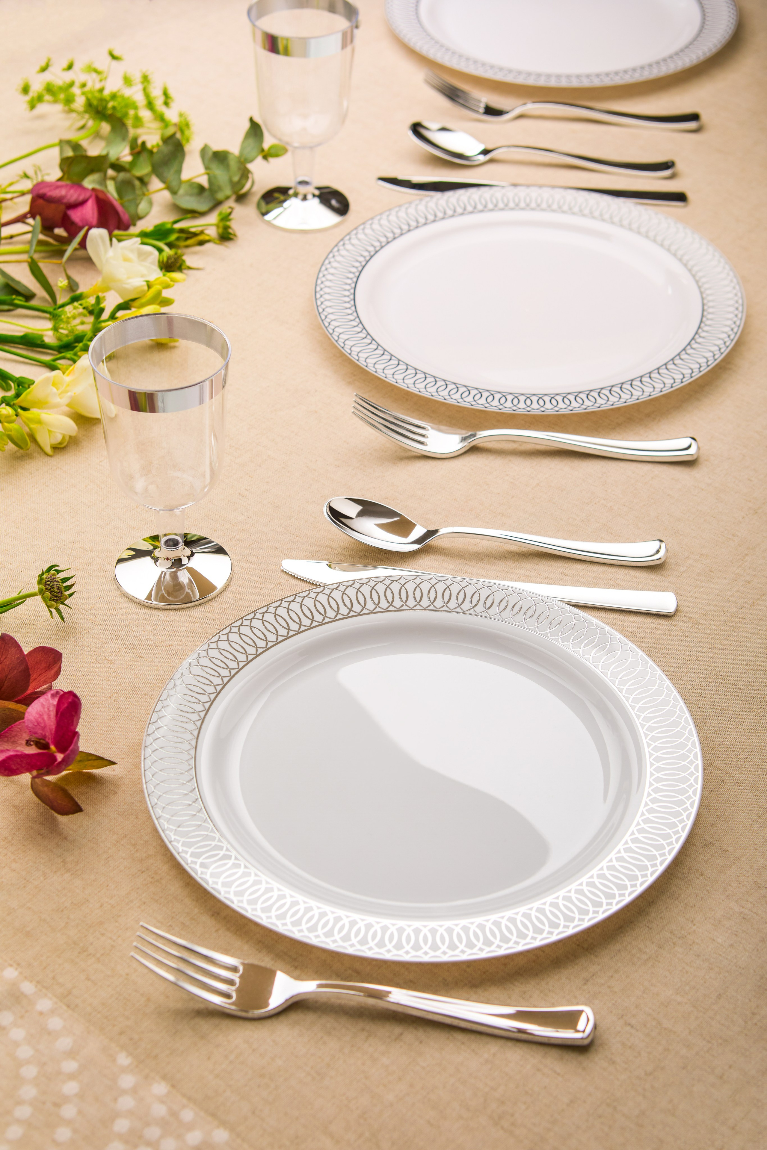 Пластиковая посуда. Сайт о предметной, имиджевой и портретной фотографии, фотограф Фил Киреев