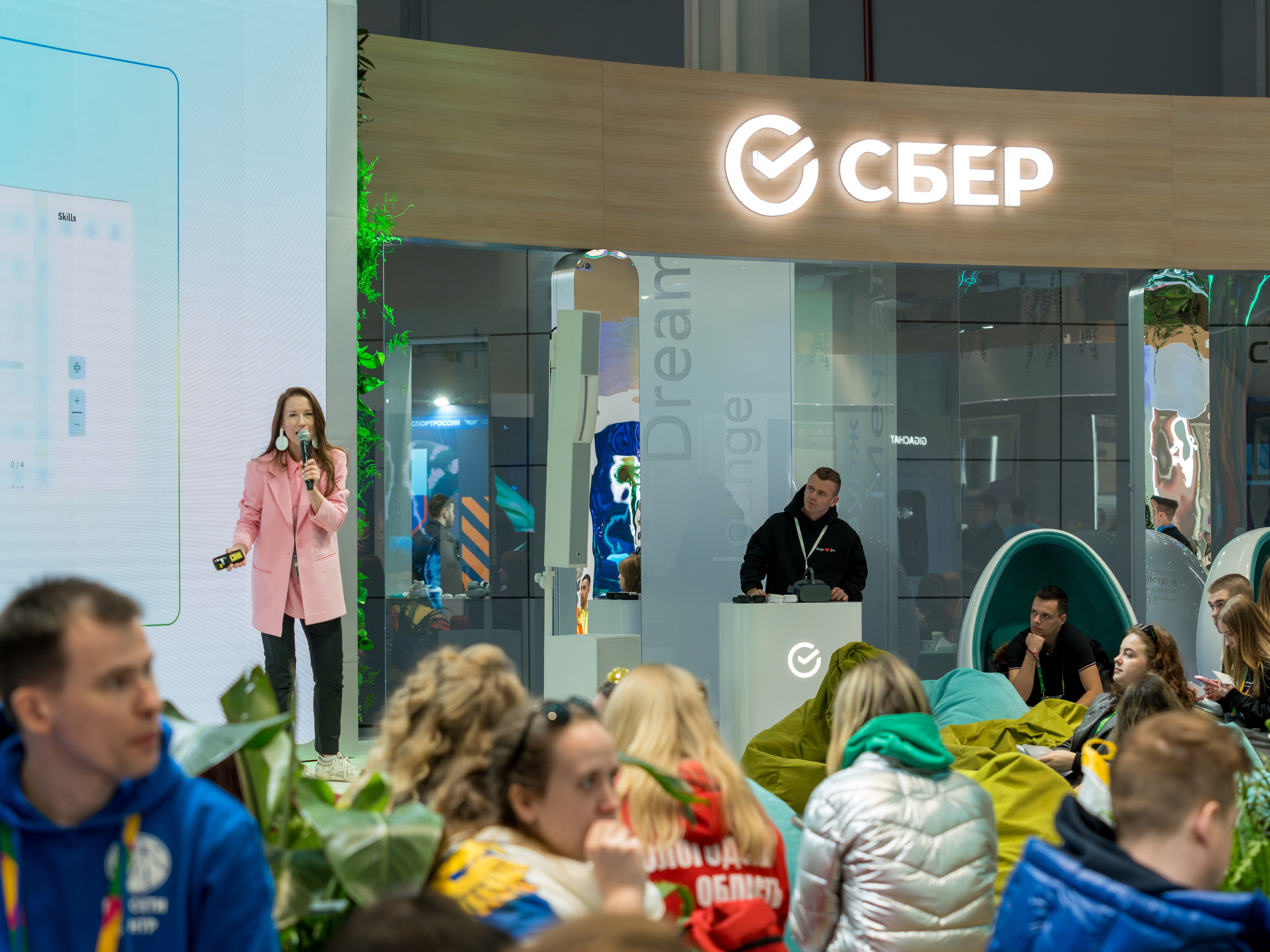 Фотоотчет для партнерской интеграции Сбербанк на ВМФ в Сириус 2024. Репортажный фотограф в Красной Поляне и Сочи Павлюченко Екатерина