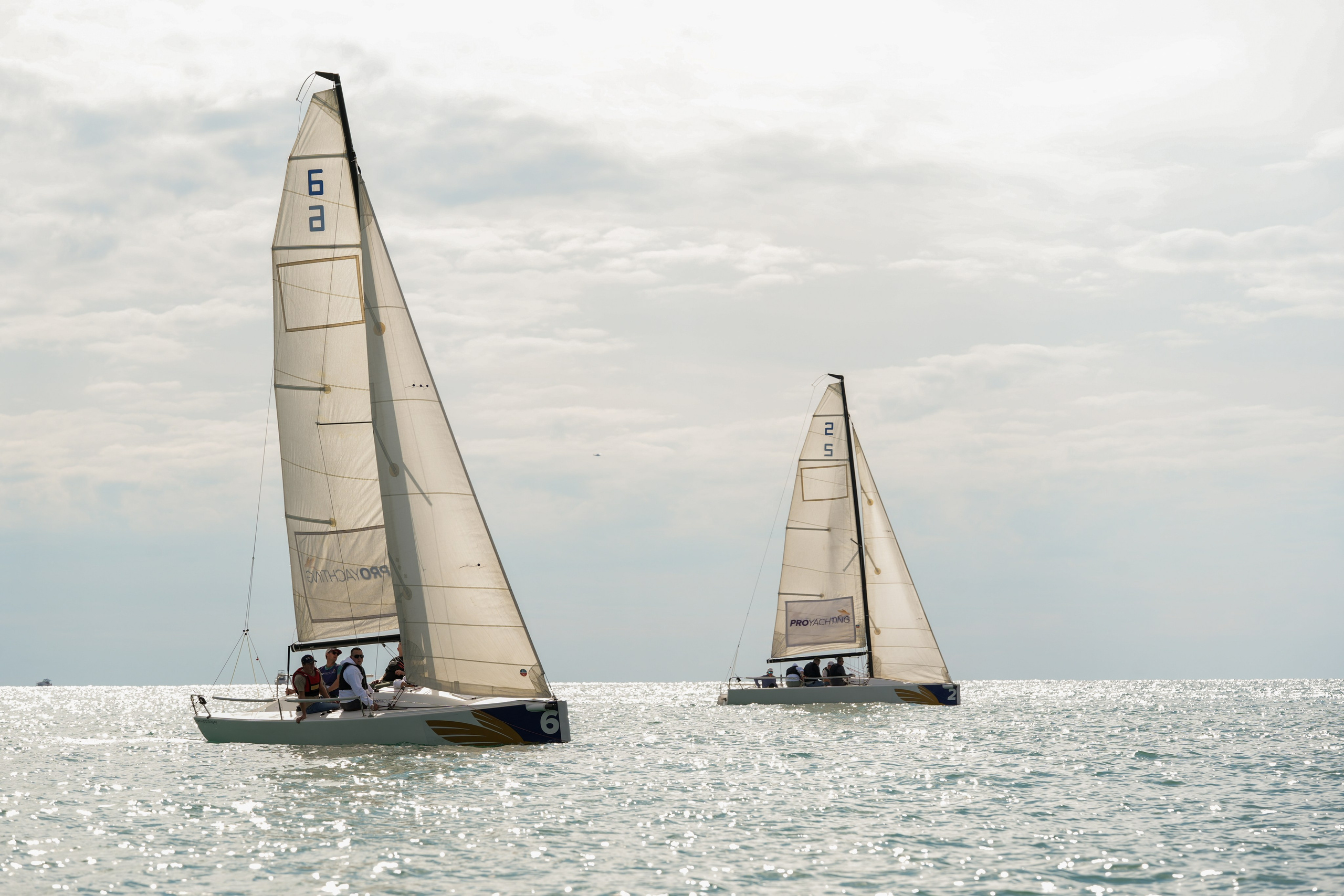 Яхтенная регата для компании Агрегатка. Репортажный фотограф в Красной Поляне и Сочи Павлюченко Екатерина
