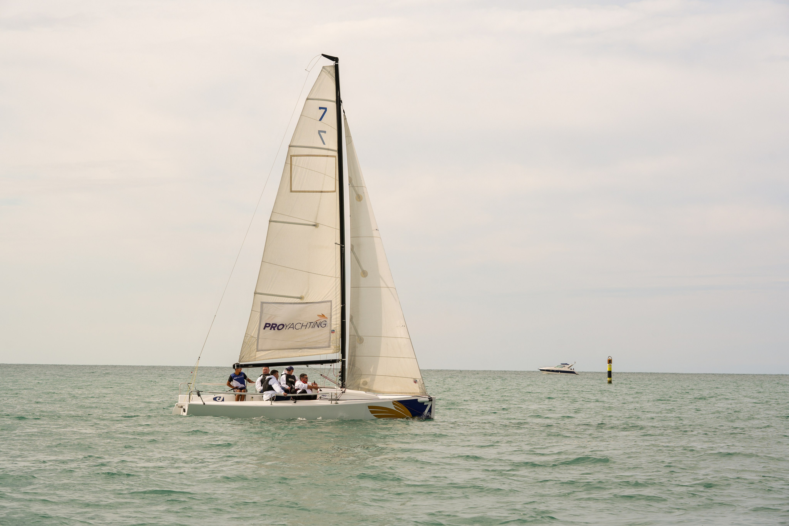 Яхтенная регата для компании Агрегатка. Репортажный фотограф в Красной Поляне и Сочи Павлюченко Екатерина