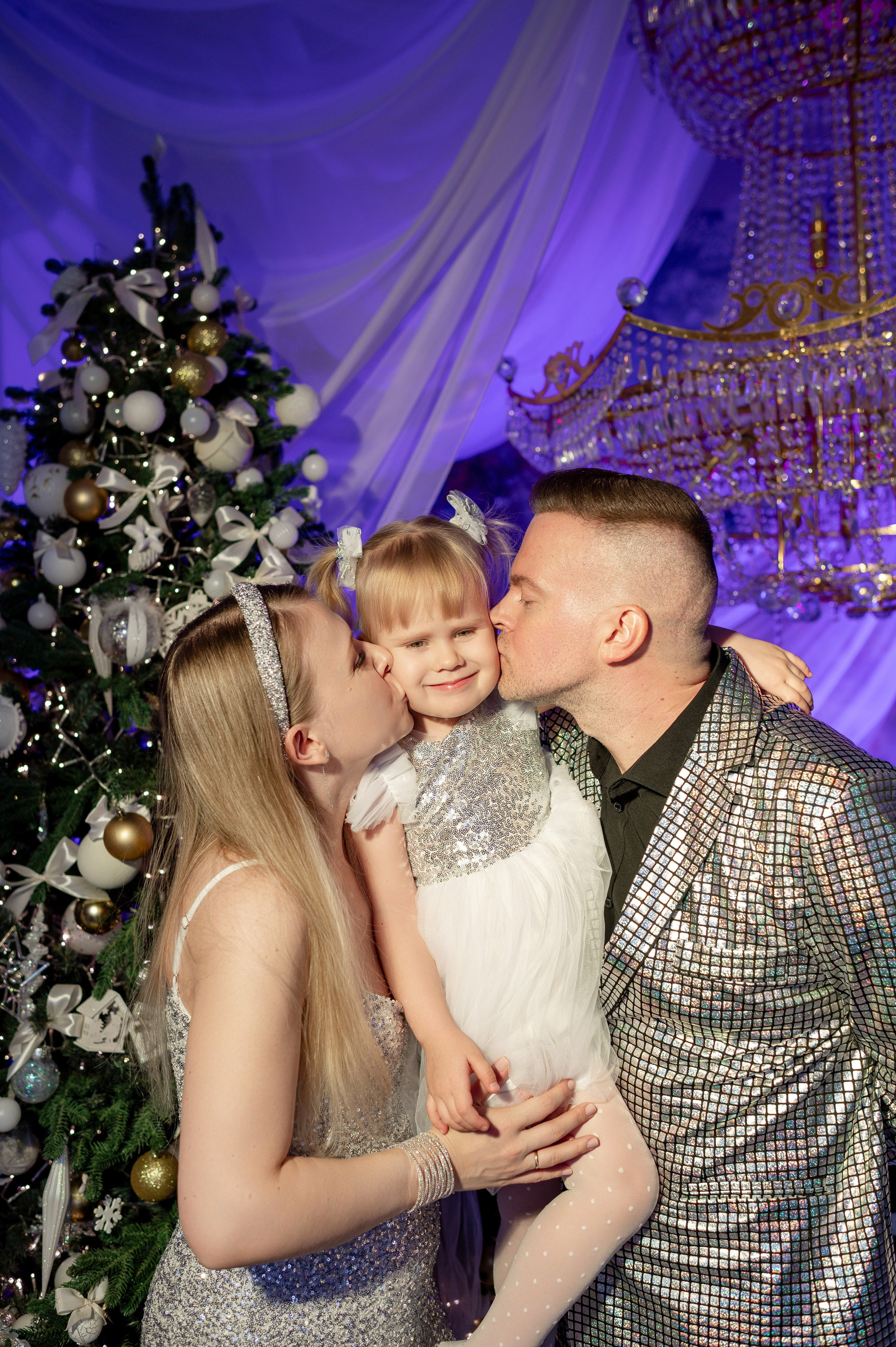 Классика с примесью фиолета. Портретный, семейный и свадебный фотограф в Санкт-Петербурге и в Москве Ширяев Денис