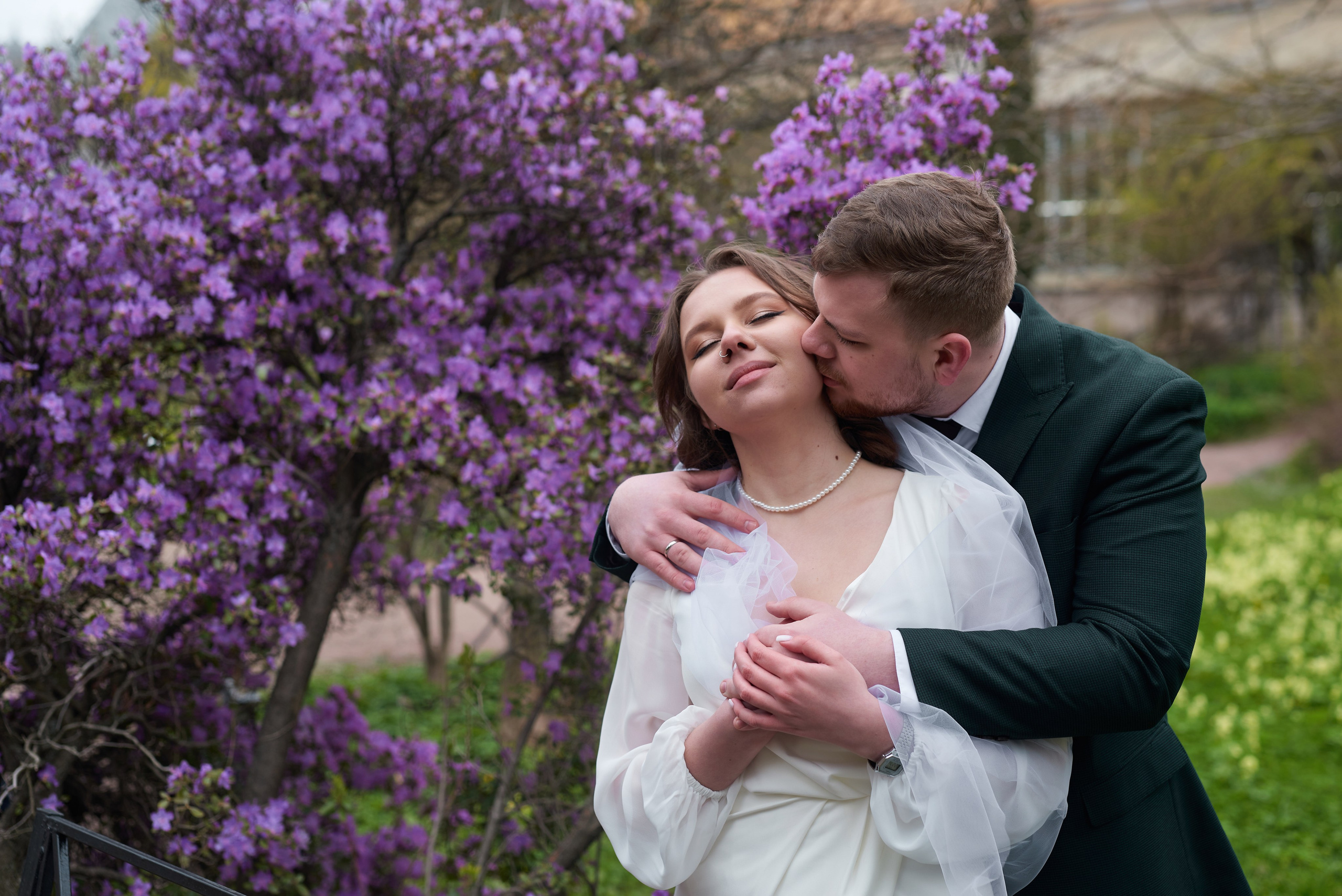 Ксения и Егор (фотосессия в ЗАГСе Петроградского района, Ботаническом саду с сакурой). Портретный, семейный и свадебный фотограф в Санкт-Петербурге и в Пушкине Ширяев Денис