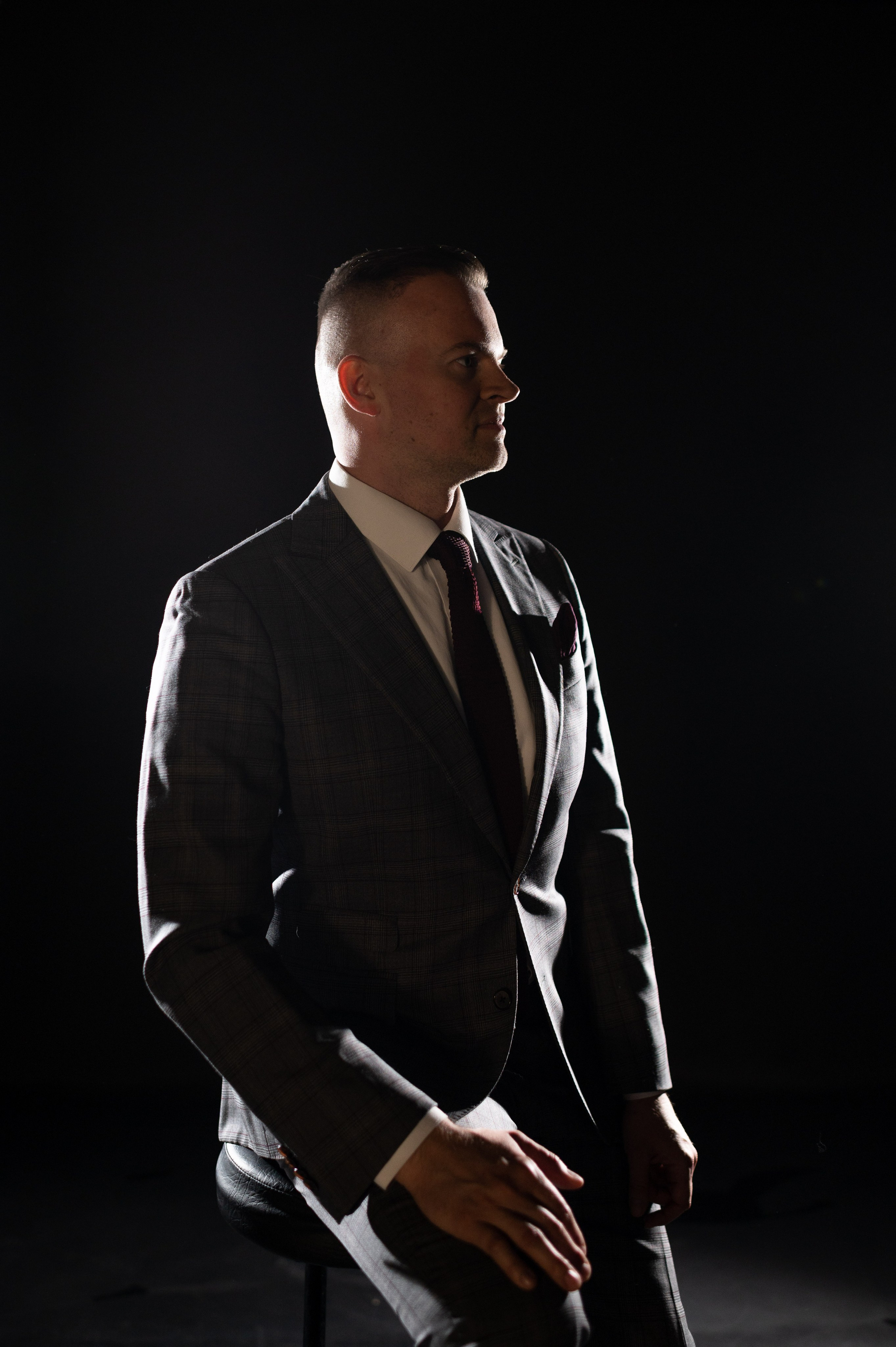 Ты можешь быть разным: деловой или взрывной. Портретный, семейный и свадебный фотограф в Санкт-Петербурге и в Пушкине Ширяев Денис