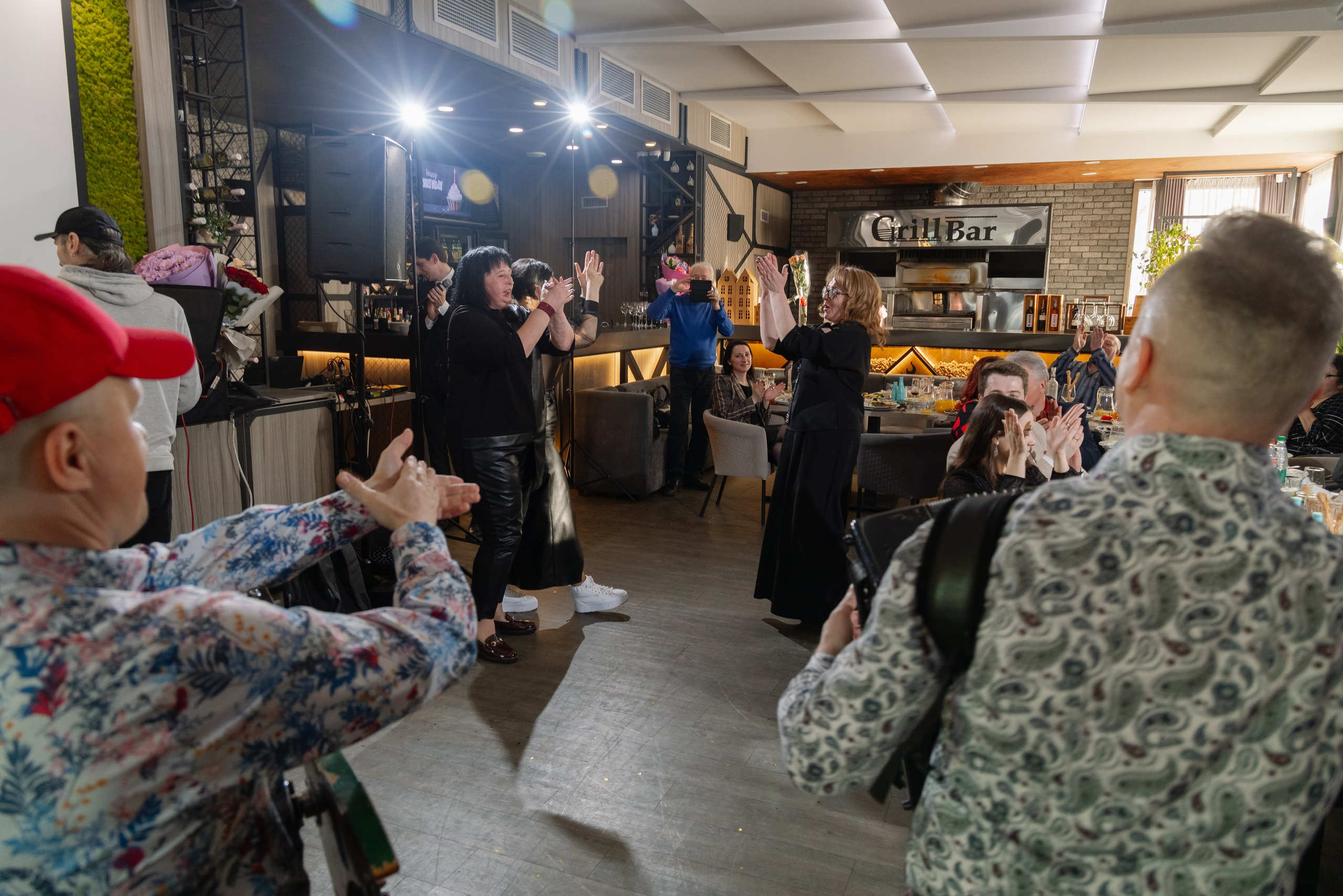 Фотосъемка юбилея в кафе BALDENINI в Минске. Свадебный фотограф в Минске/Беларуси Сергей Спиридонов