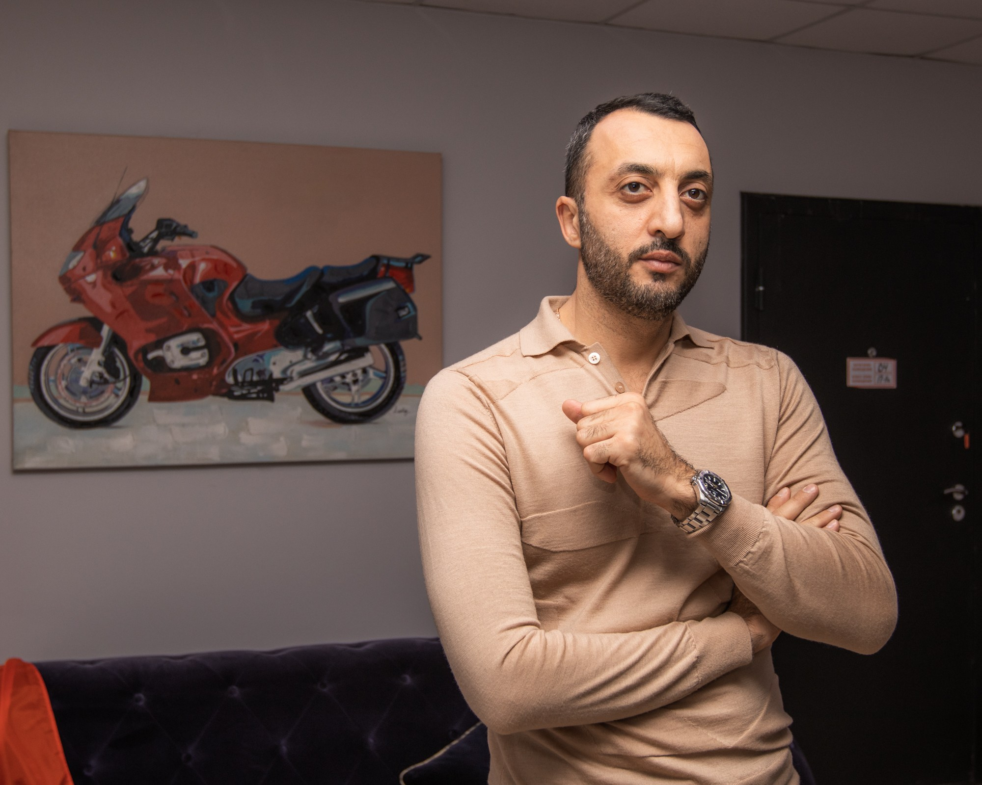 Встреча с потомком шоколадной фабрики Абрикосовых. Репортажный, промышленный и маркетплейс-фотограф Дмитрий Чернат