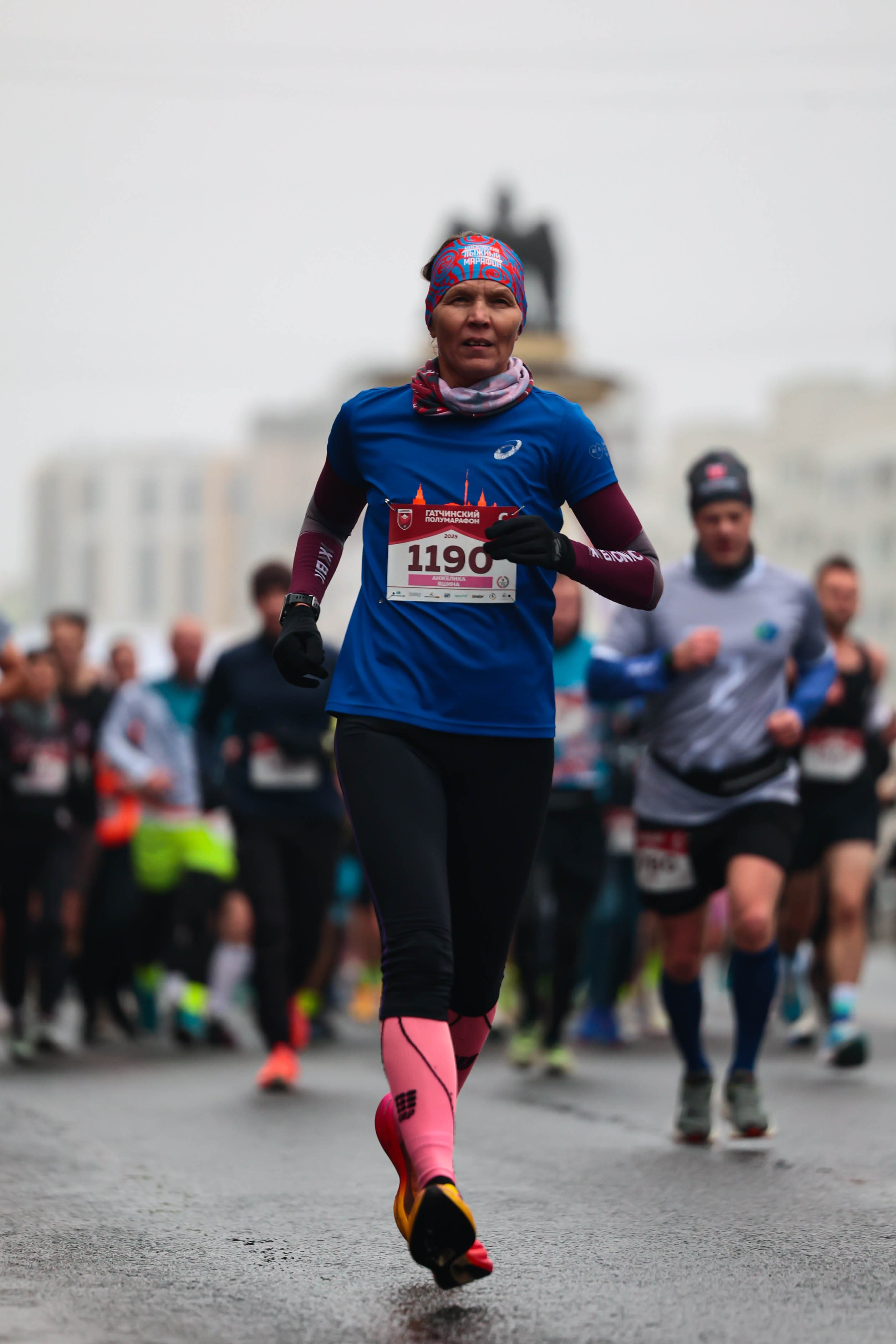 Гатчинский полумарафон 2025. Спортивный фотограф в Санкт-Петербурге Илья Vacool