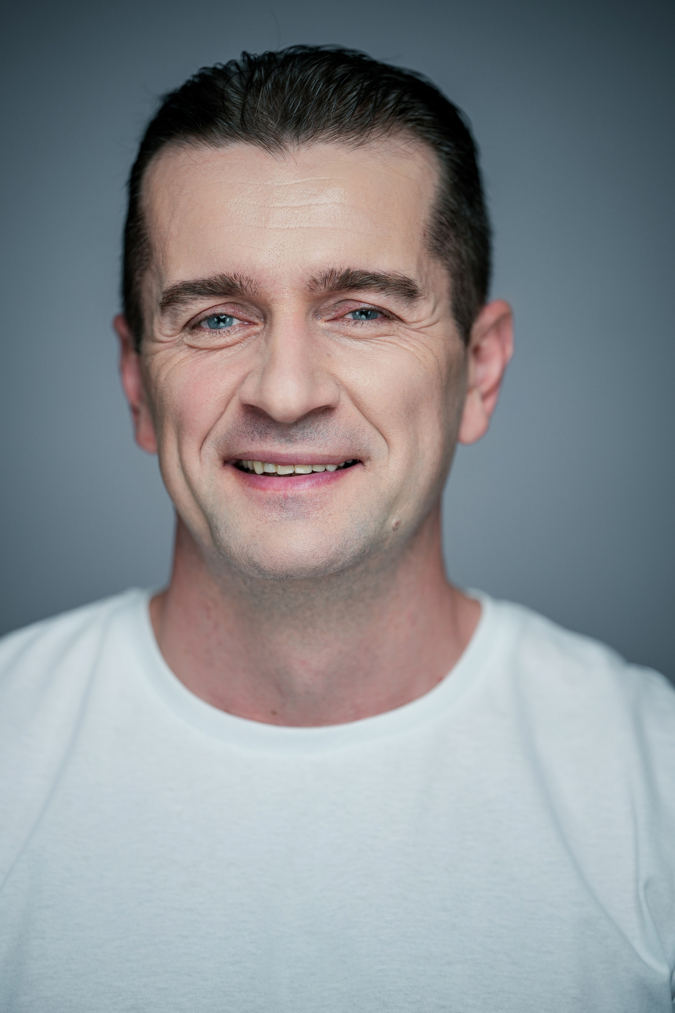 Актер Алексей Карамазов. Портретная съемка в Москве, студийный фотограф Игорь Фомин