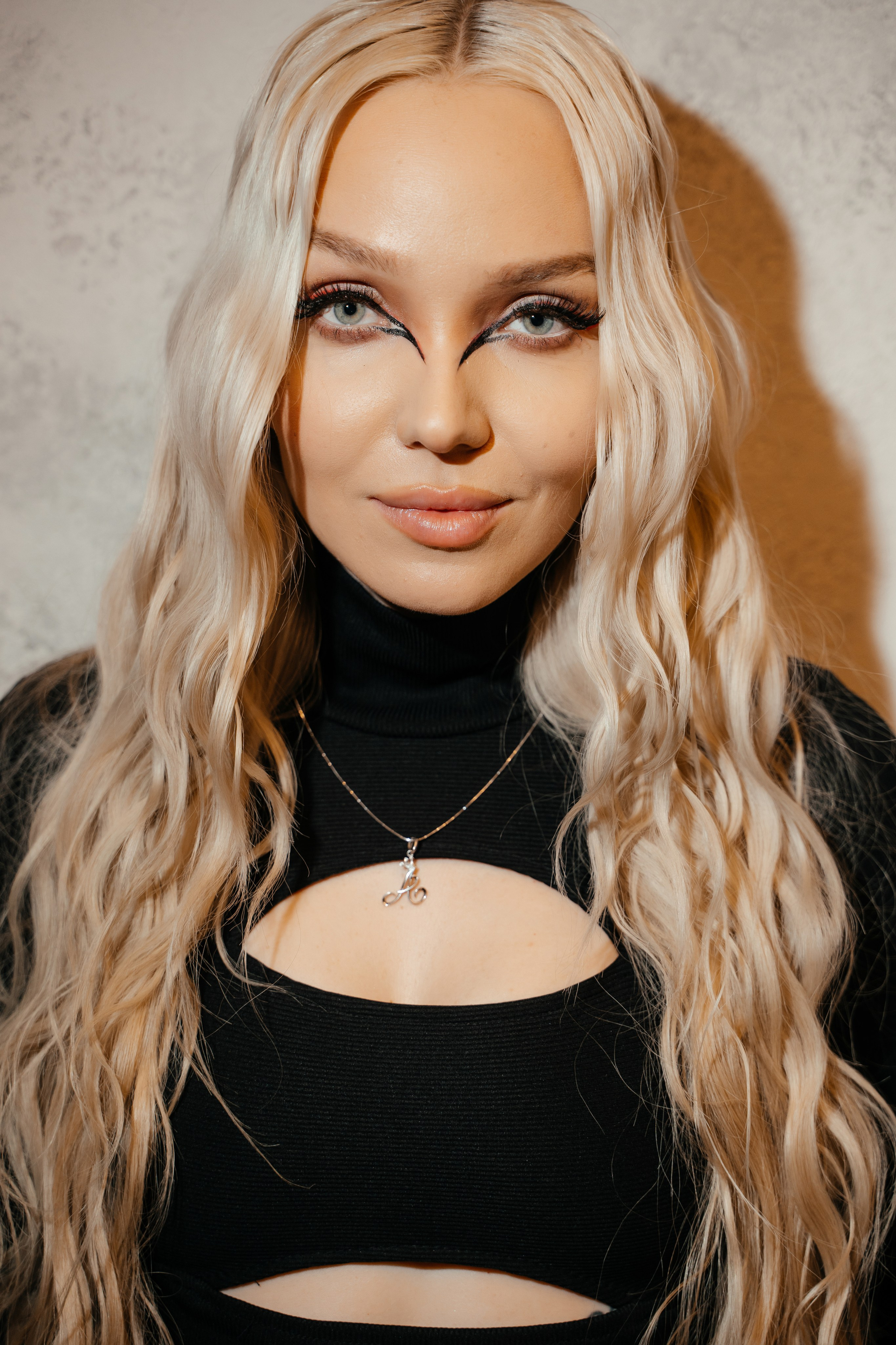 8 марта (пятница). BENUAR Restaurant