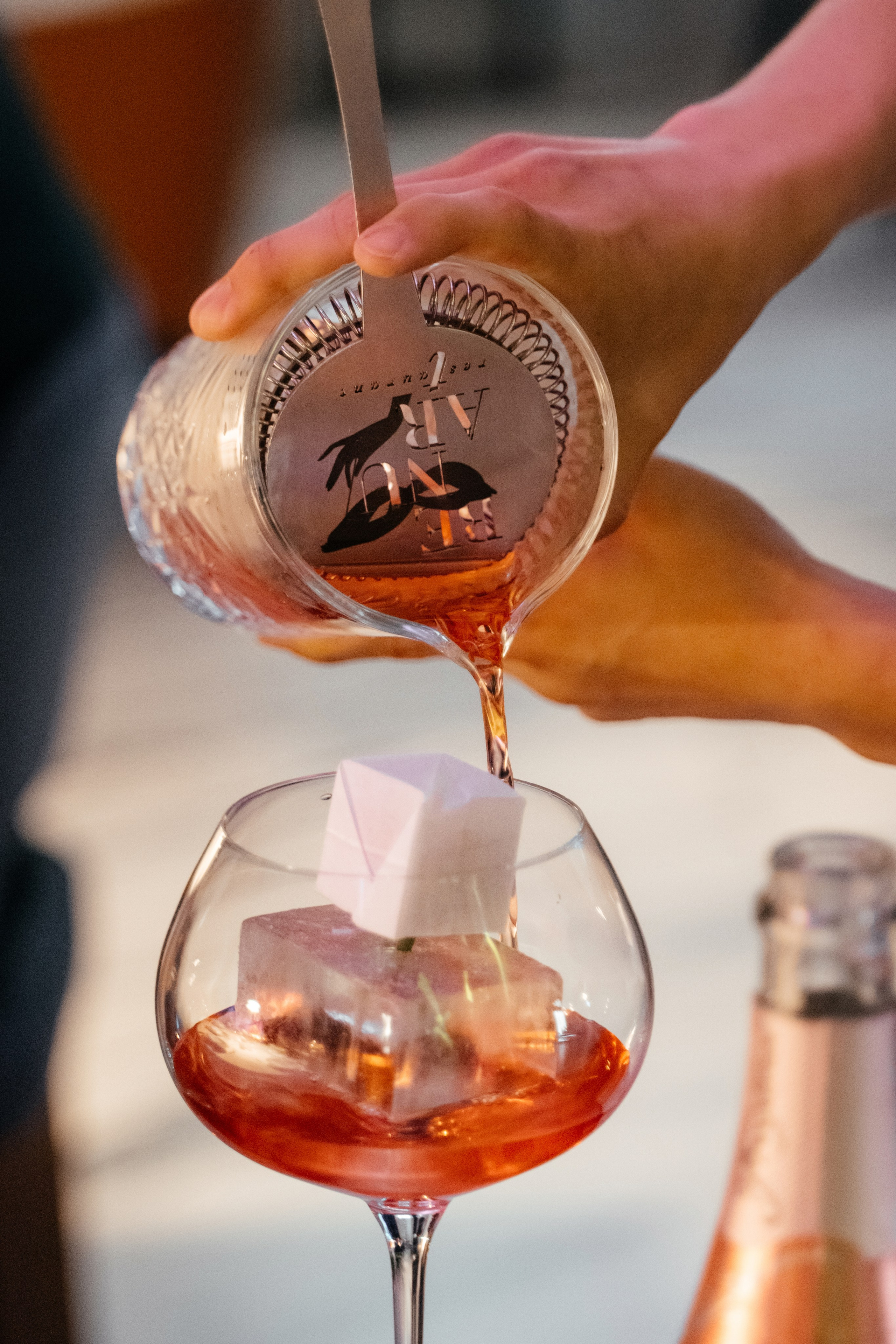 14 июня (пятница). BENUAR Restaurant