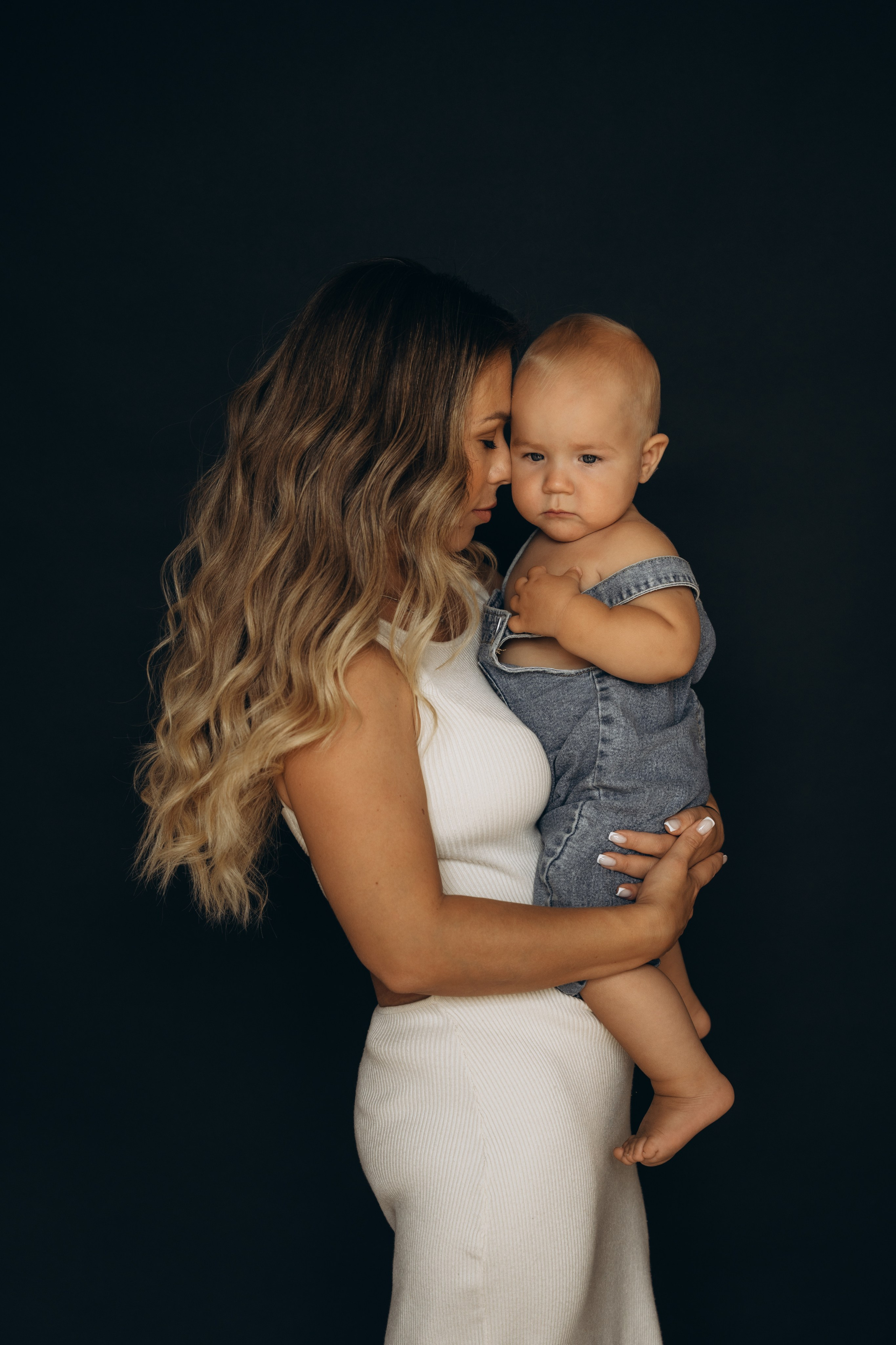 Мама и сыночек. Семейный фотограф Москва. Фотограф беременности и материнства Москва