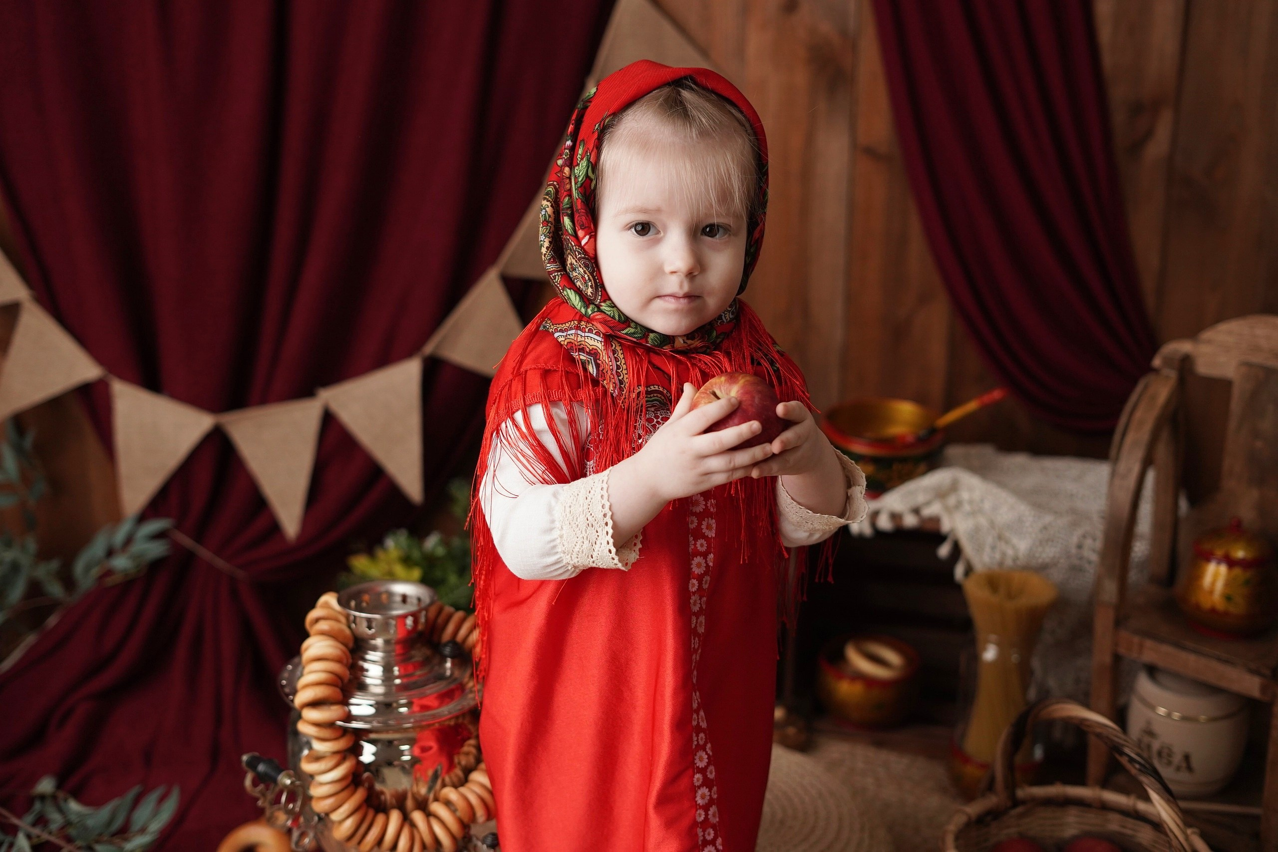 Детские локации. Фотограф новорожденных в г. Павлово Беспалова Екатерина