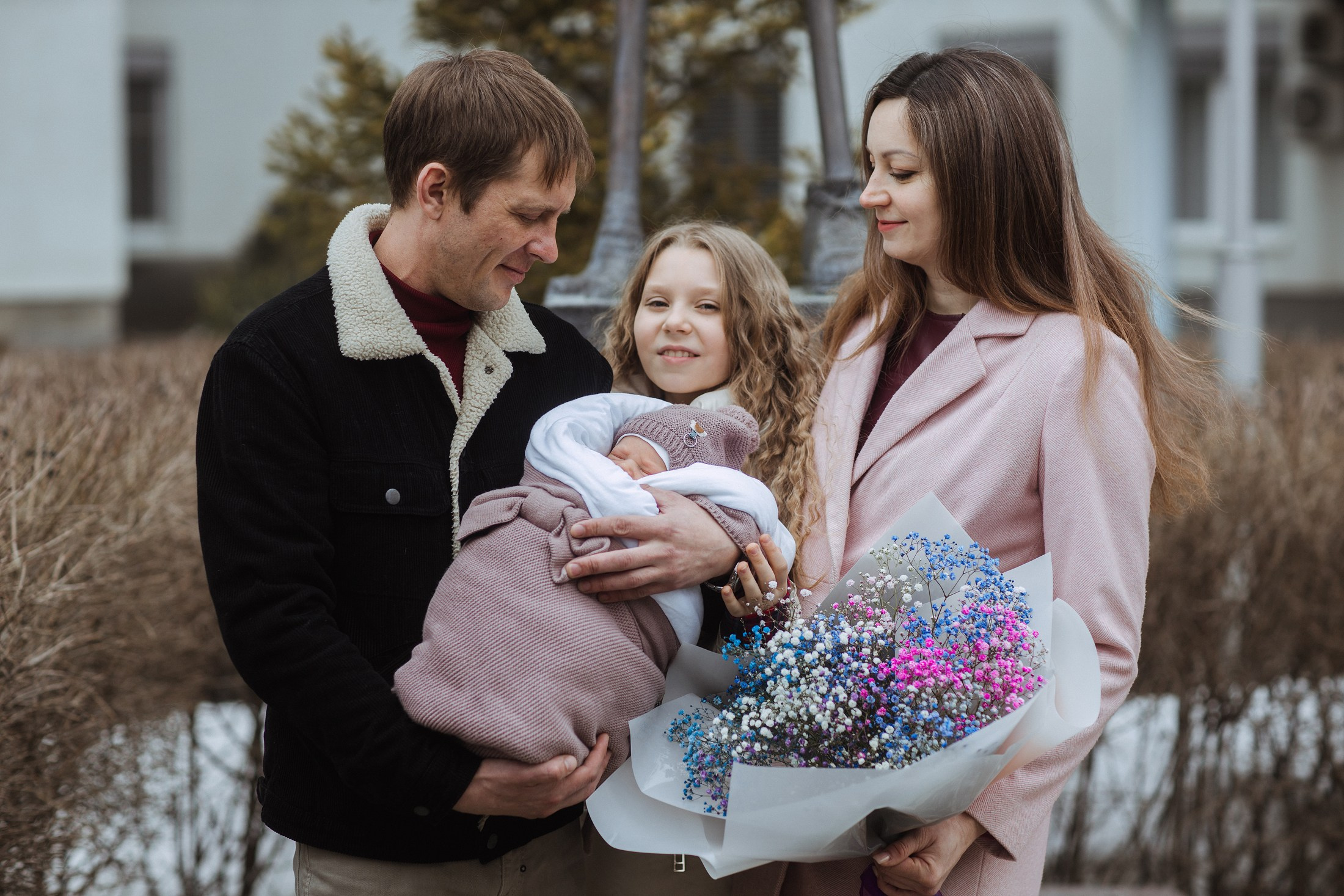 Выписка Марины. Фотографы в городе Волгограде — Людмила Агеева и Алексей Околелов