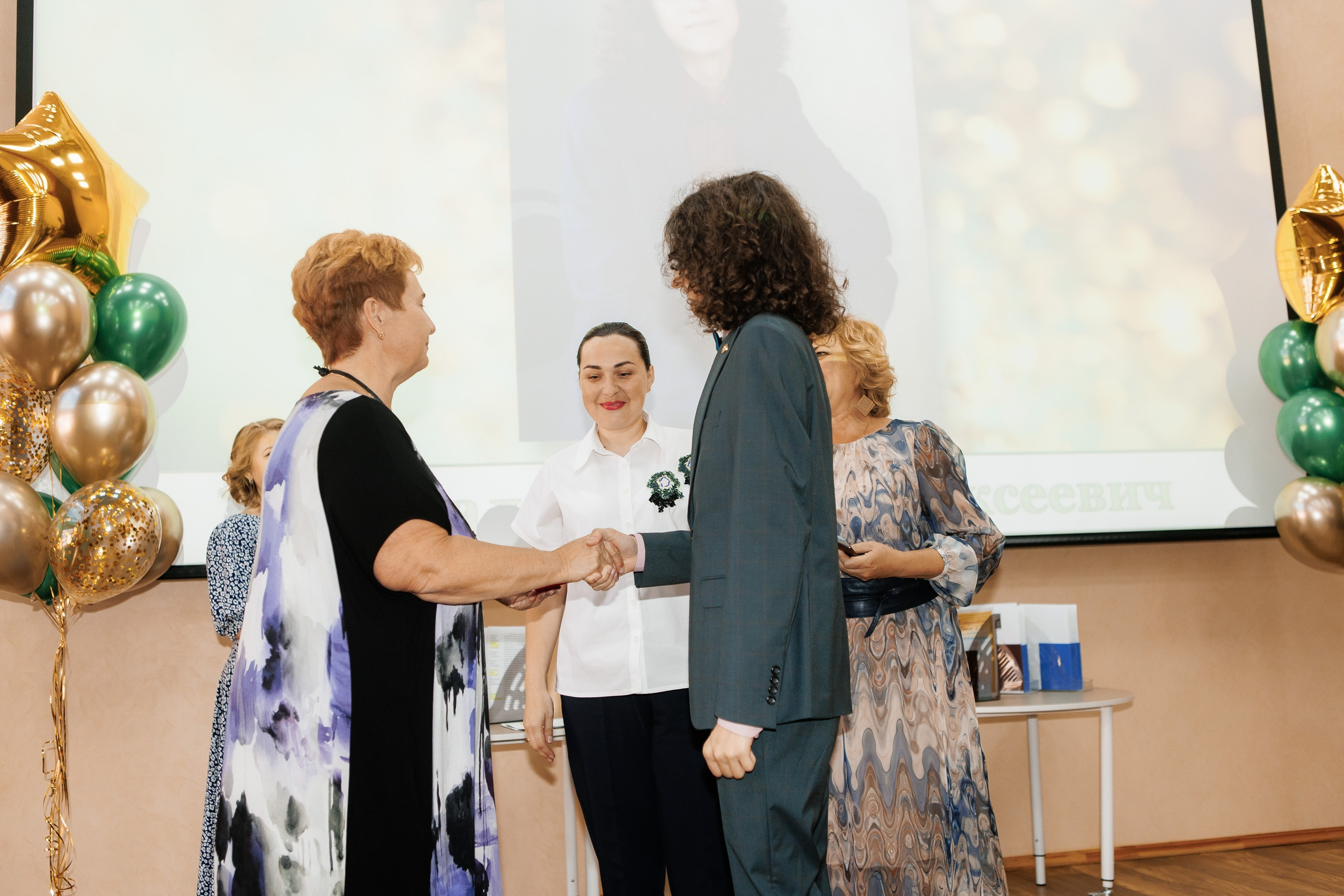 Выпускной Гимназия 12 2024 г. Свадебный и портретный Фотограф в Липецке Дмитрий Котюков