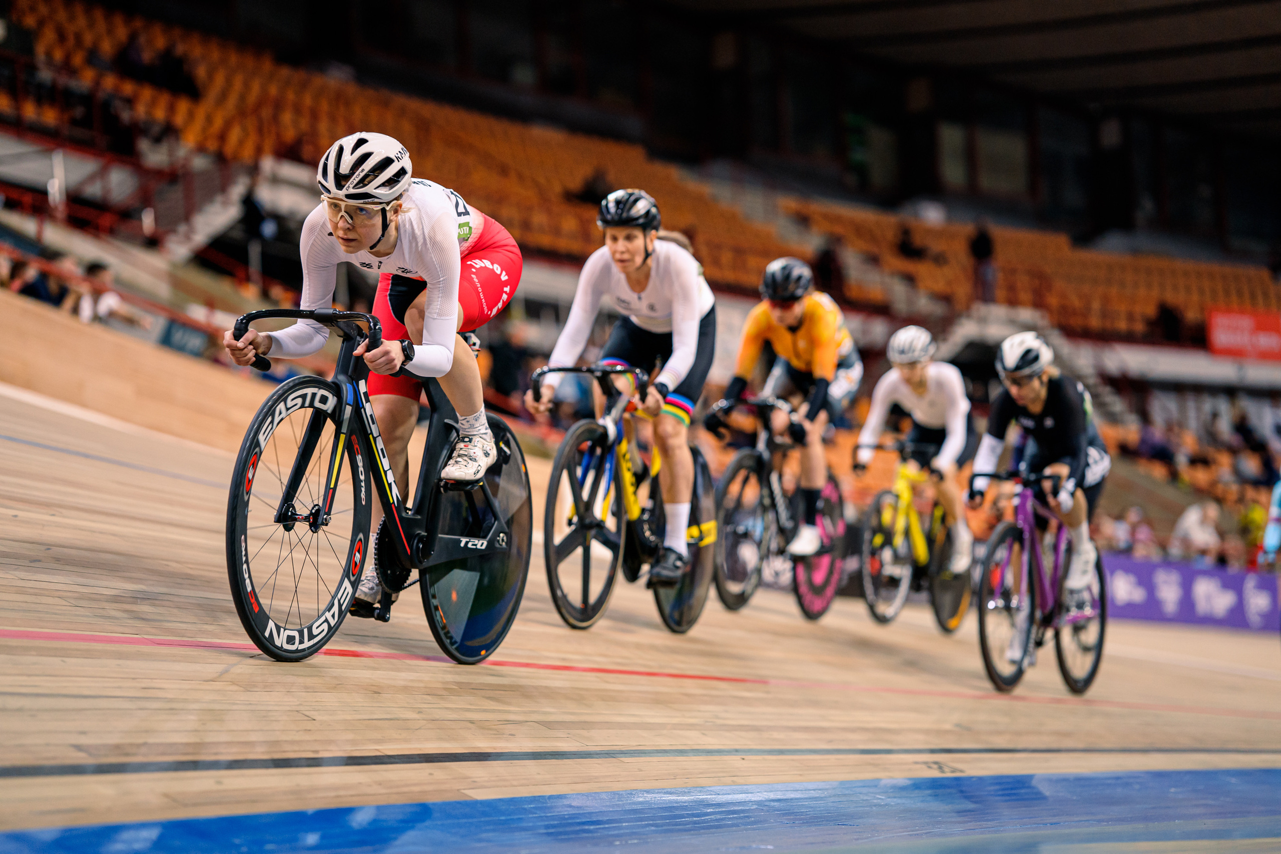 Sputnik & Лига Мастеров. Спортивный и репортажный фотограф Иван Счетчиков