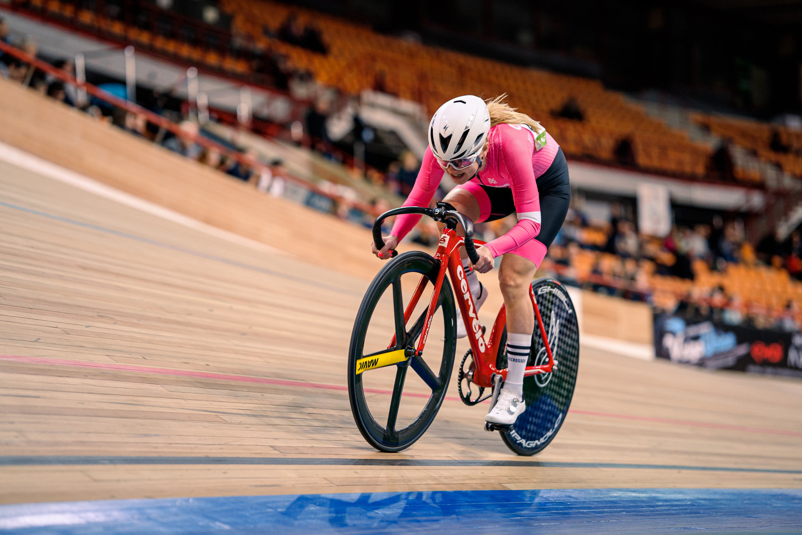 Sputnik & Лига Мастеров. Спортивный и репортажный фотограф Иван Счетчиков