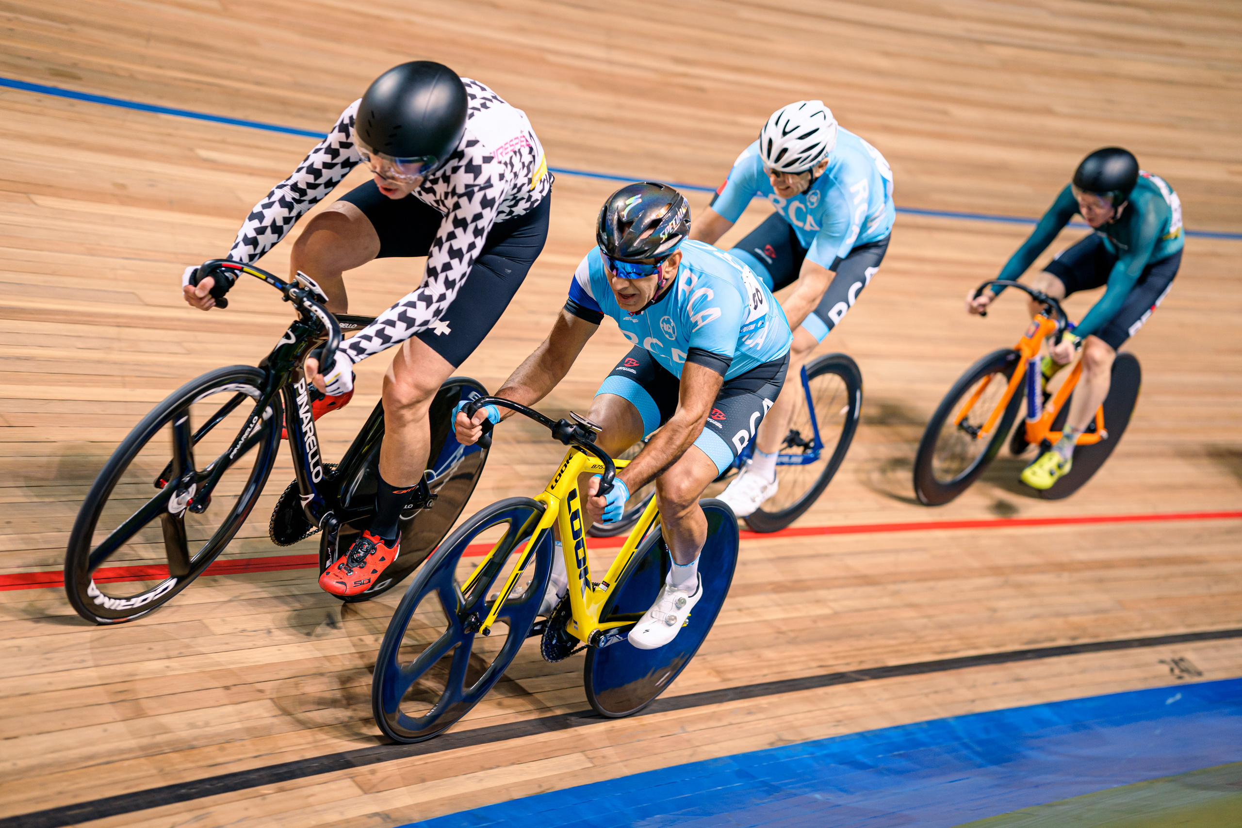 Sputnik & Лига Мастеров. Спортивный и репортажный фотограф Иван Счетчиков