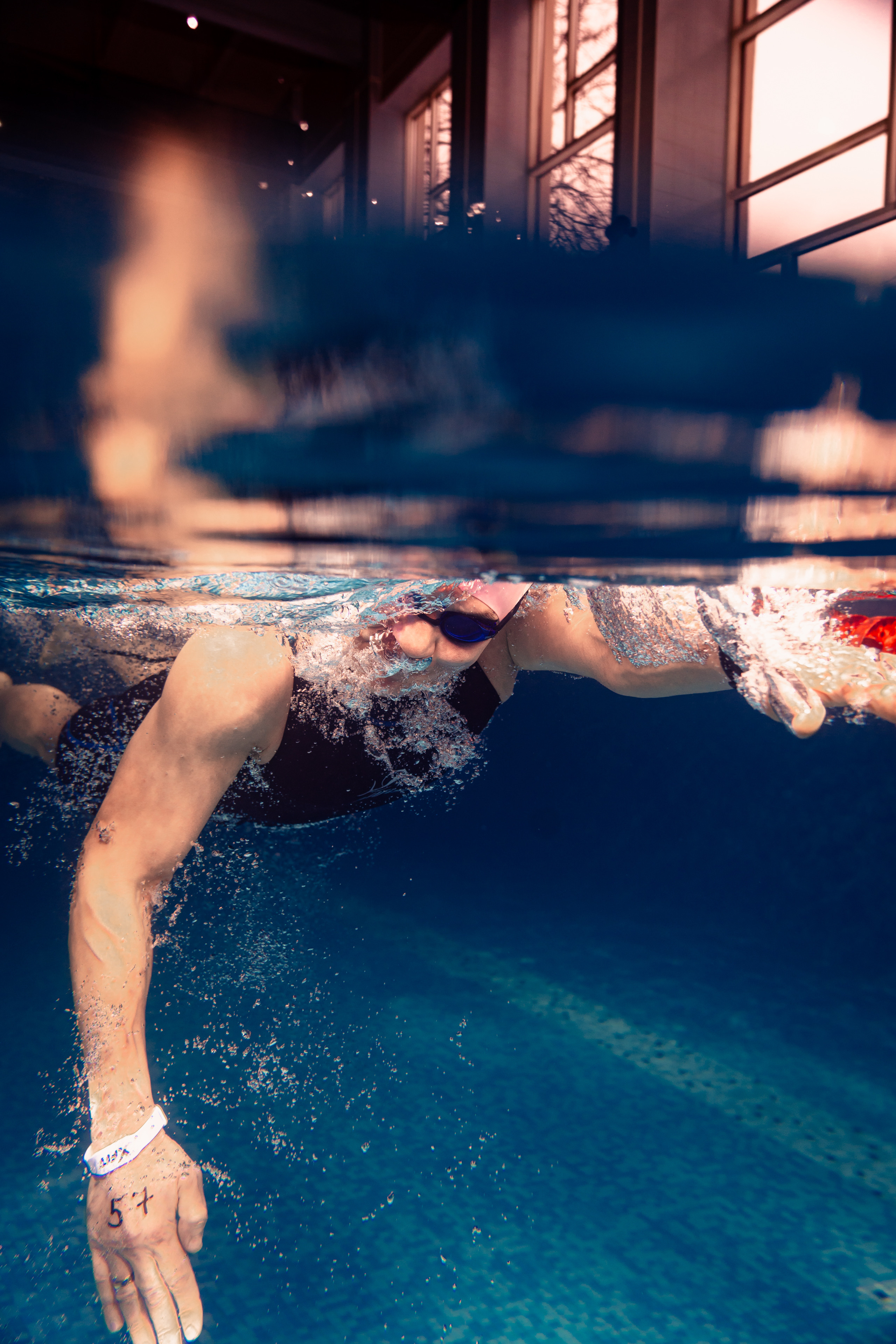 Подводная съемка в бассейне на соревнованиях. Спортивный и репортажный фотограф Иван Счетчиков