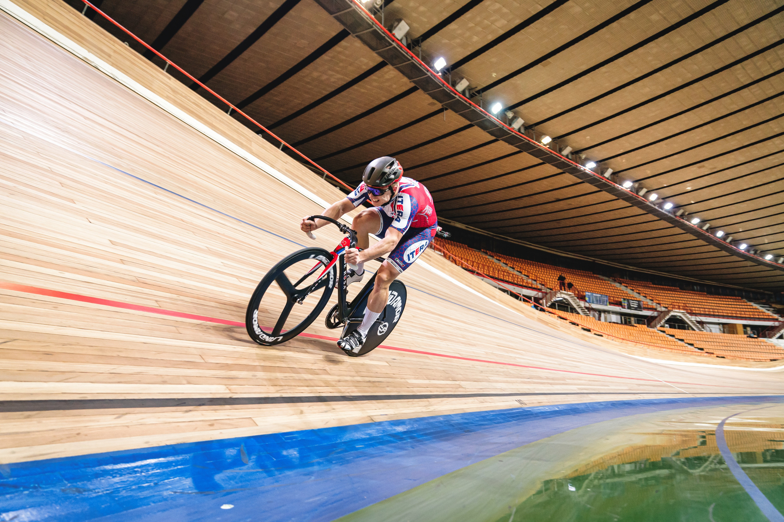 Sputnik & Лига Мастеров. Спортивный и репортажный фотограф Иван Счетчиков