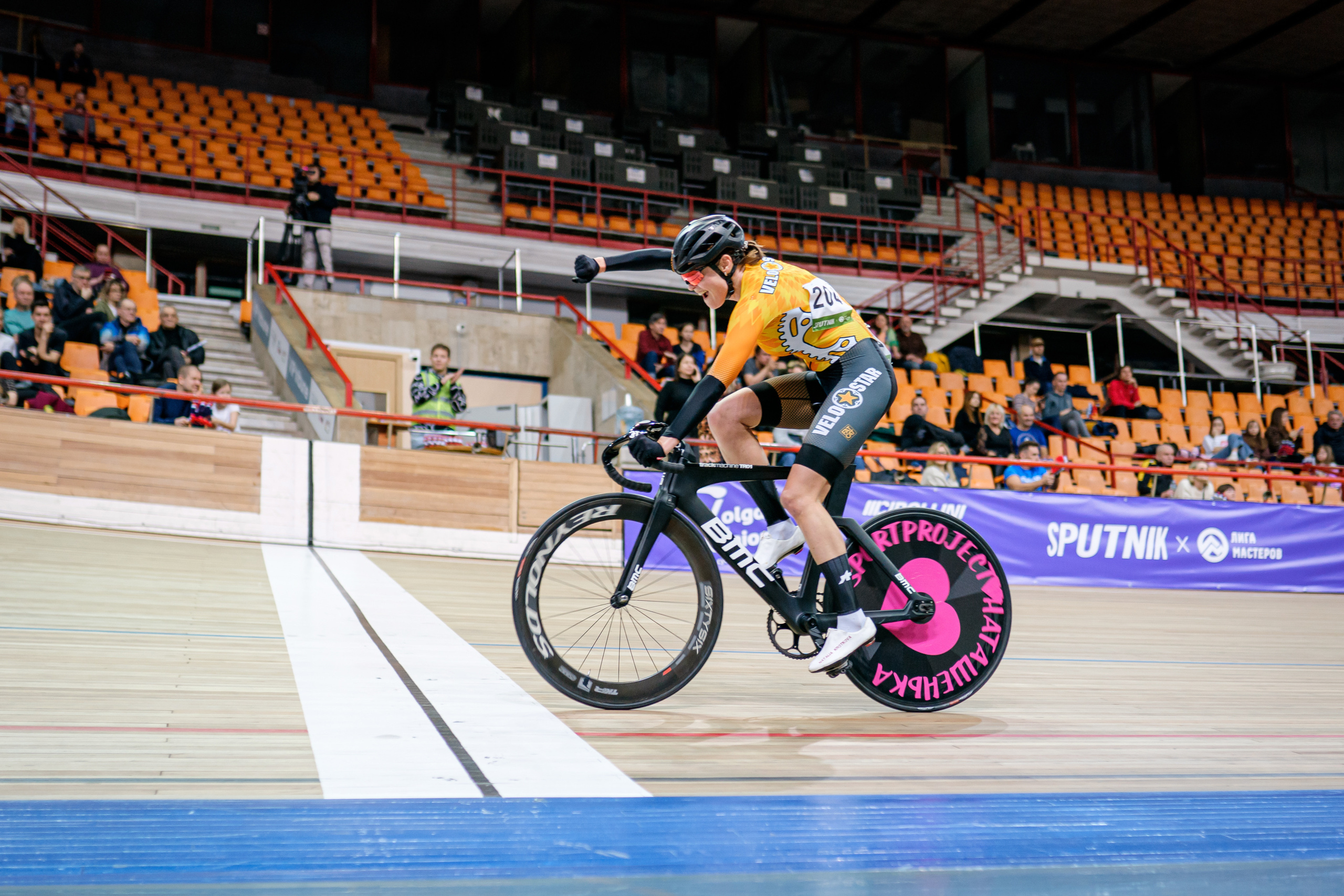 Фотосъемка велотрек Крылатское. Спортивный и репортажный фотограф Иван Счетчиков