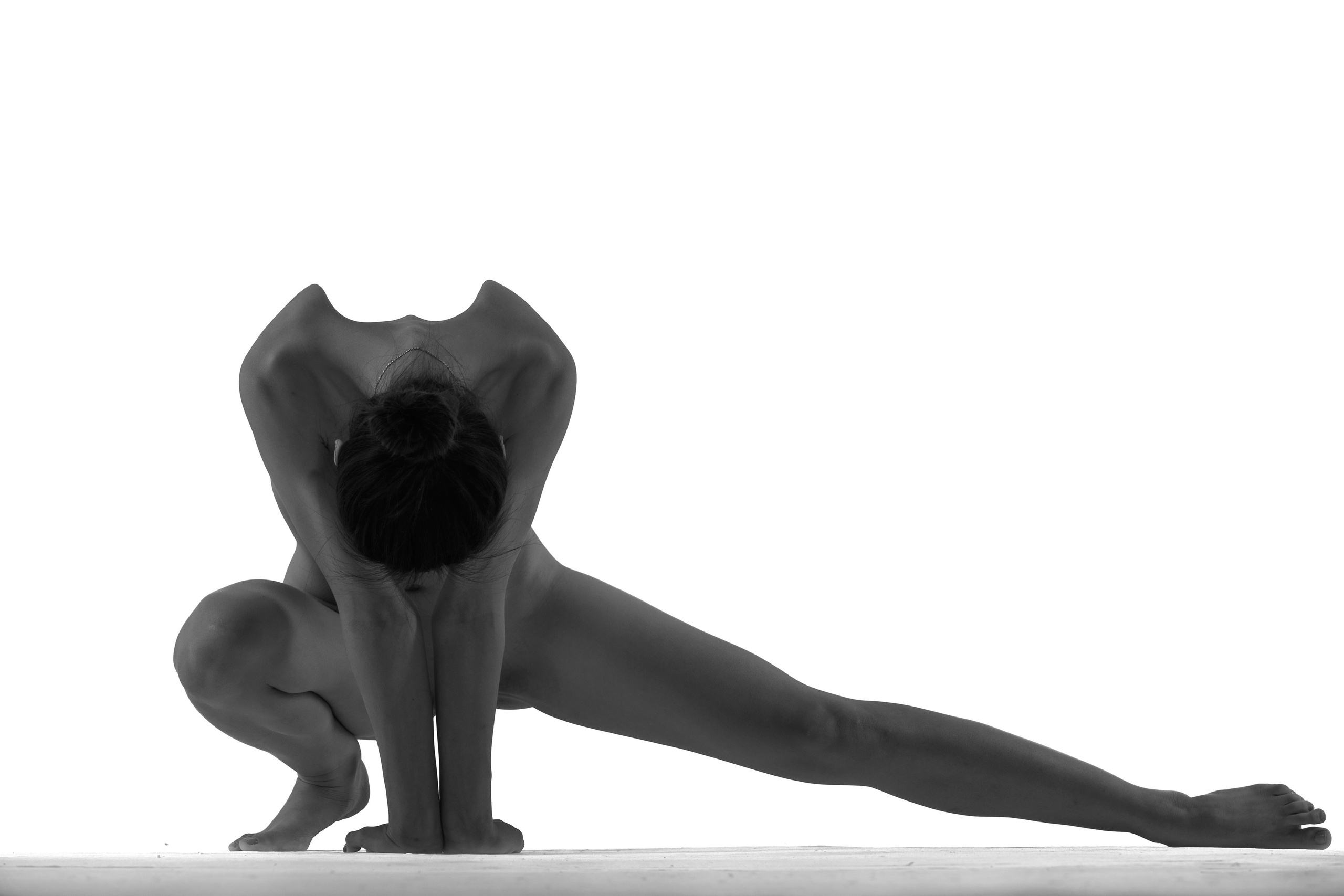 Черно белое ню. Танцы и балет, эротика, ню фотосессии в Москве. Valius Werwolf