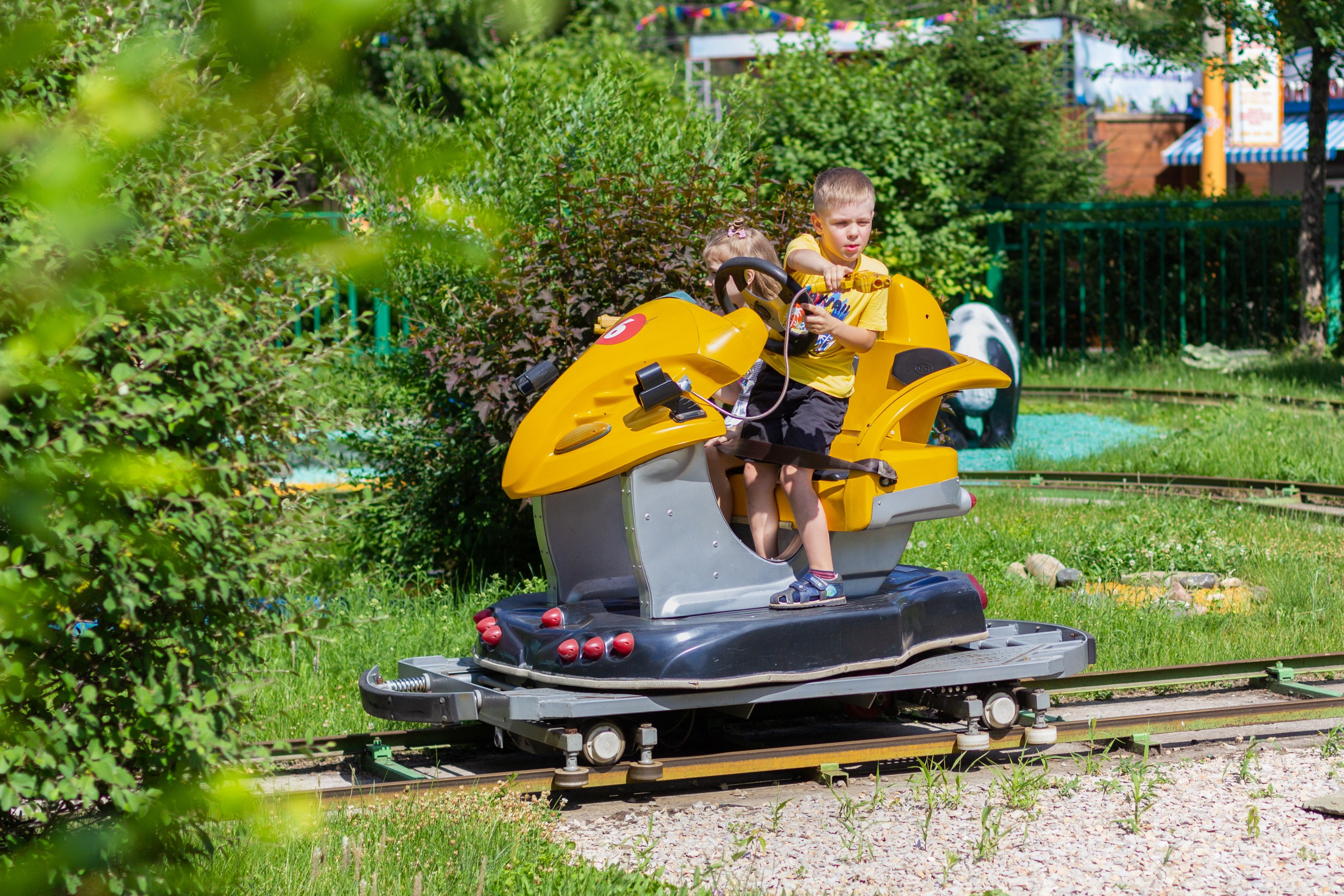 Парк Троя, г. Красноярск, аттракционы. Интерьерный фотограф и ретушер в Красноярске Денис Антропов